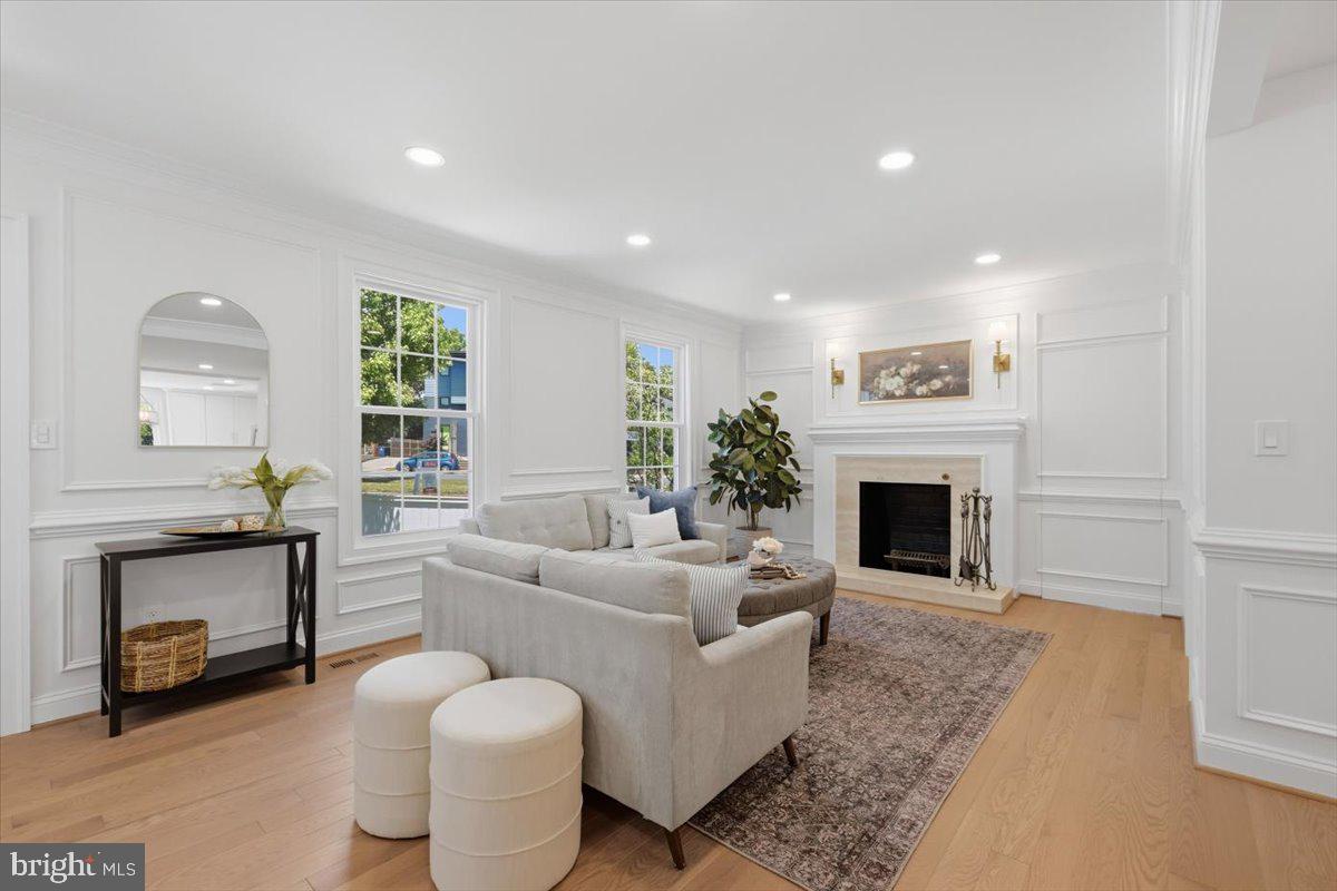 LYON PARK - Residential