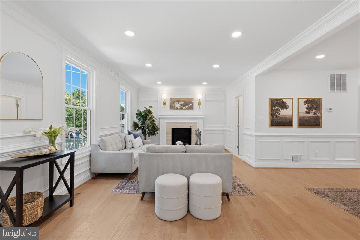 LYON PARK - Residential