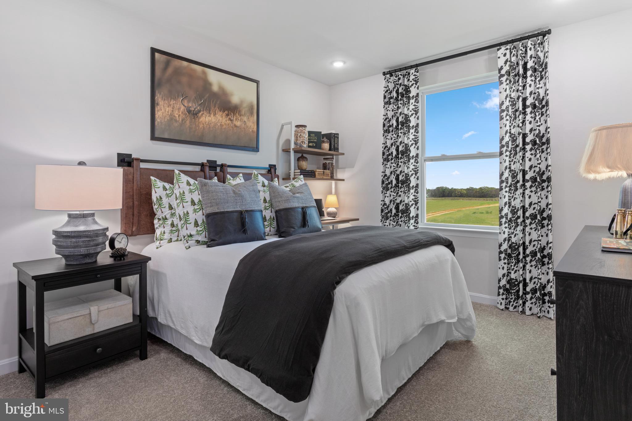 HUNTWELL WEST - Residential