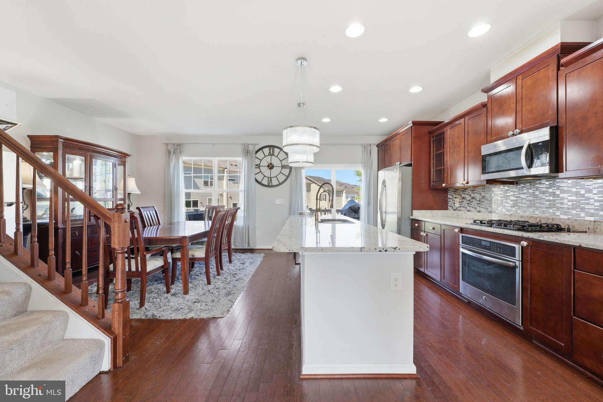 BELMONT RESERVE - Residential