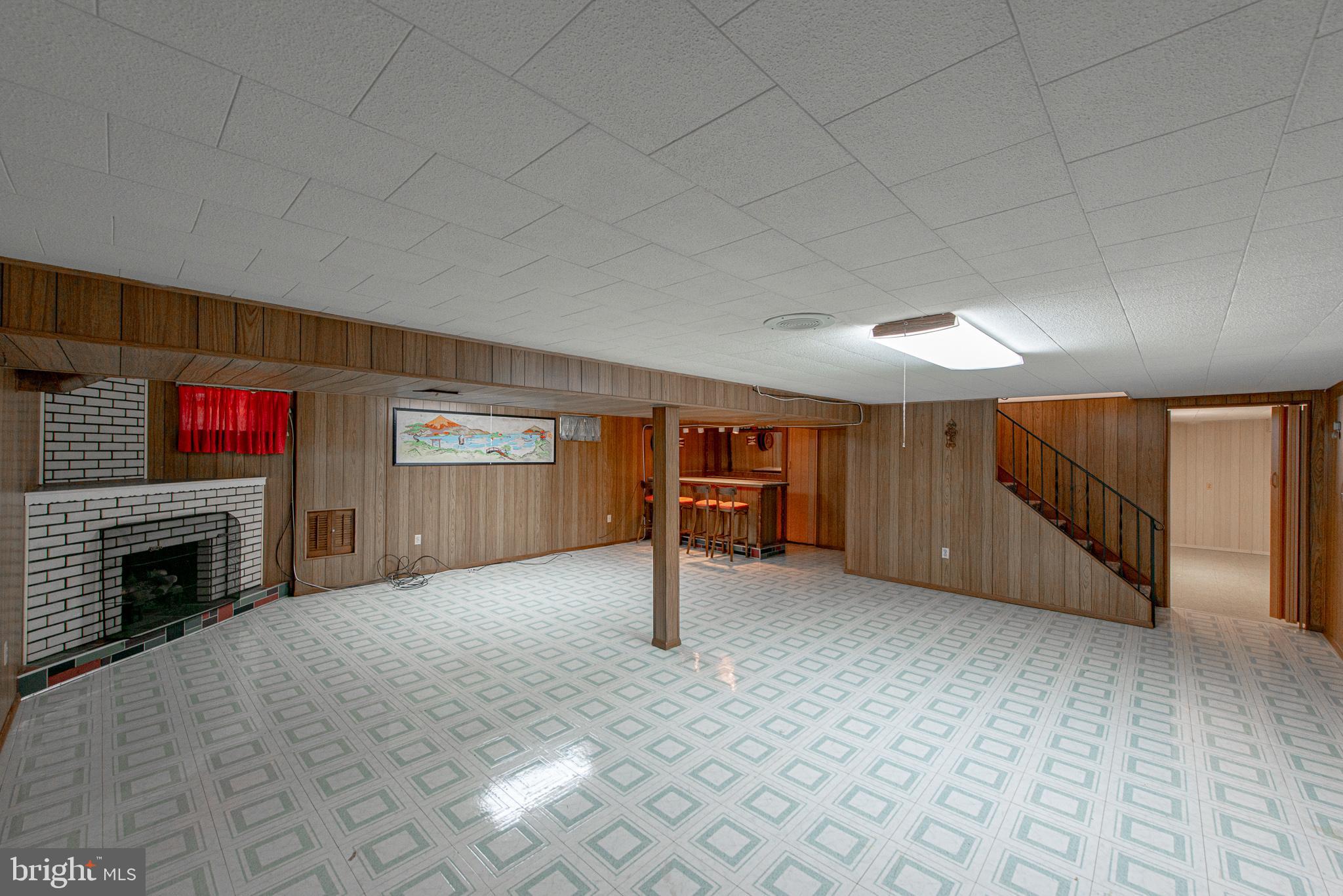 THE HIGHLANDS - Residential Lease