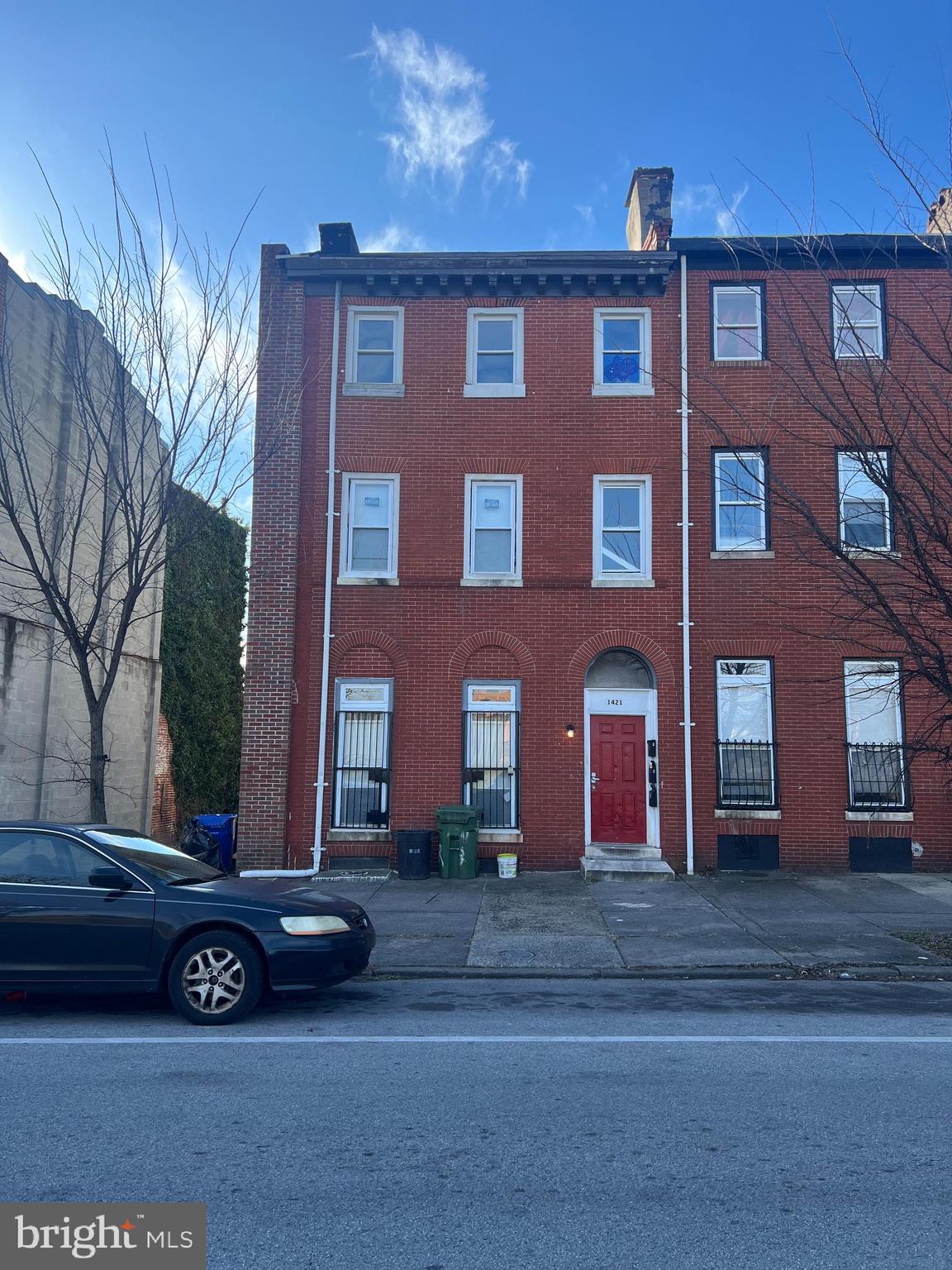 LEXINGTON - Residential Lease