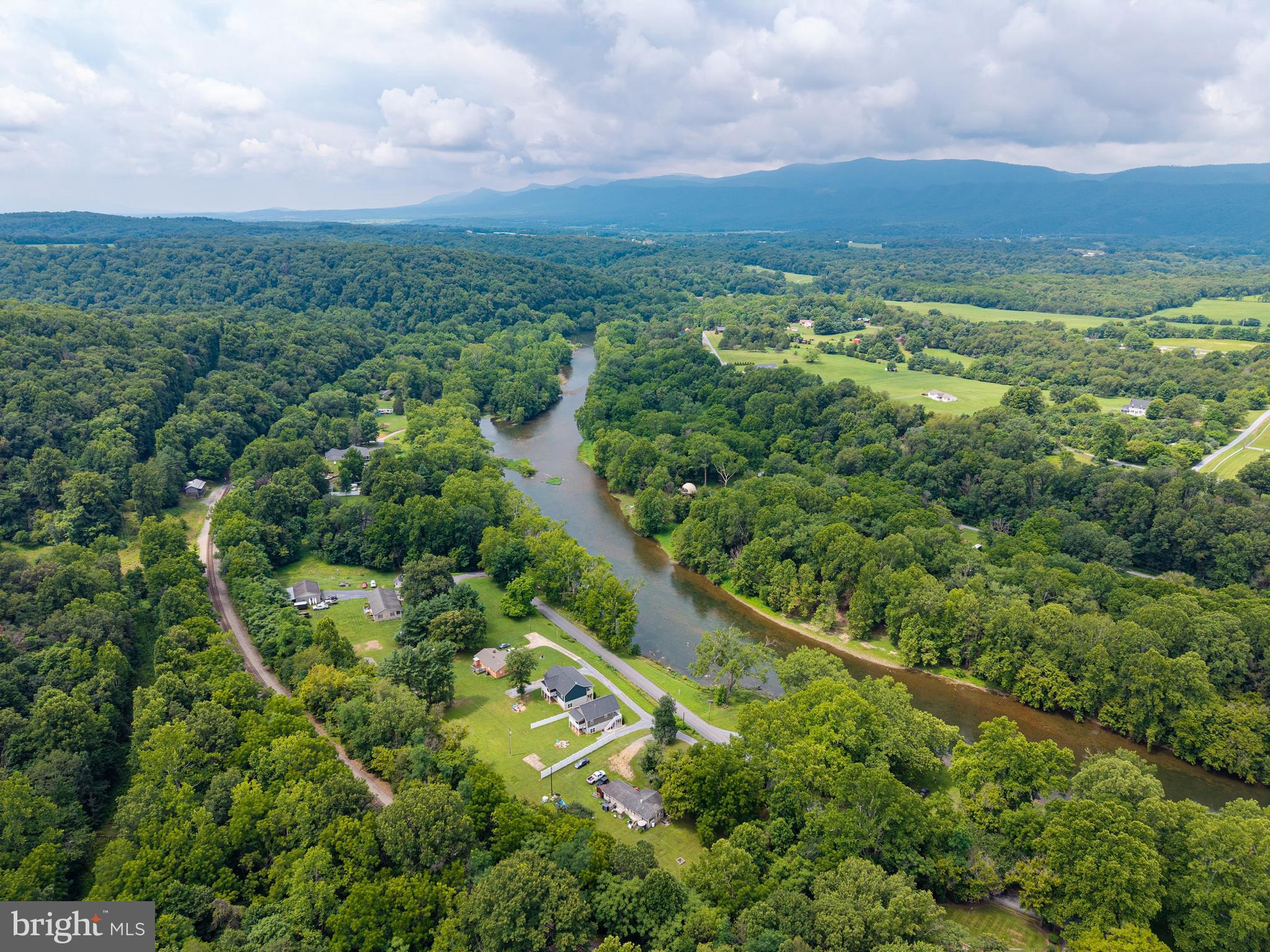 SHENANDOAH GAP - Residential