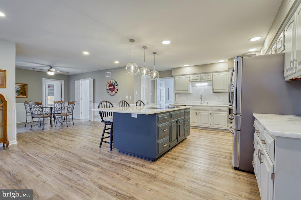 GLAYDIN ACRES - Residential
