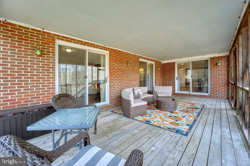 GLAYDIN ACRES - Residential