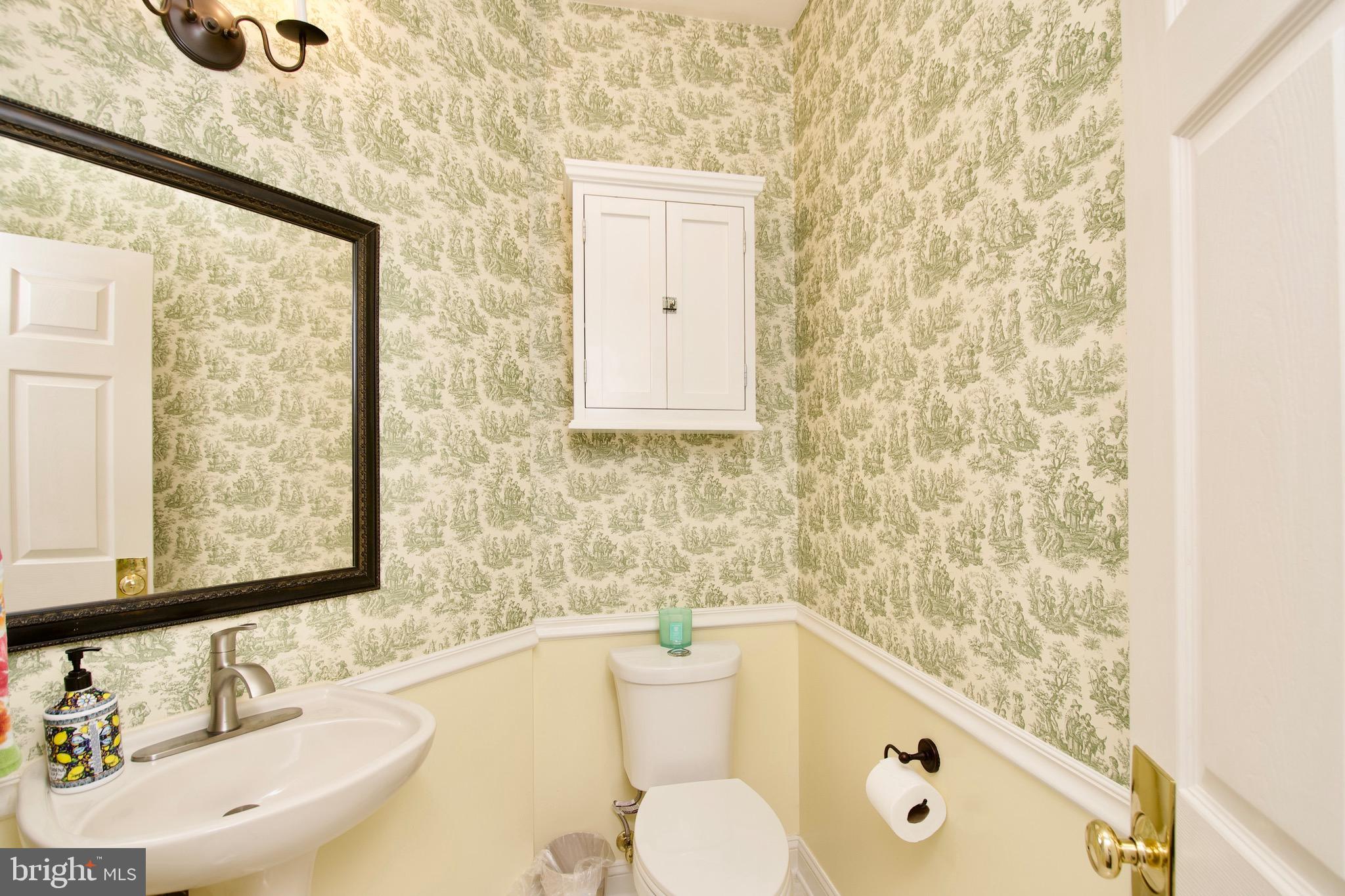 HUNTER MILL ESTATES - Residential