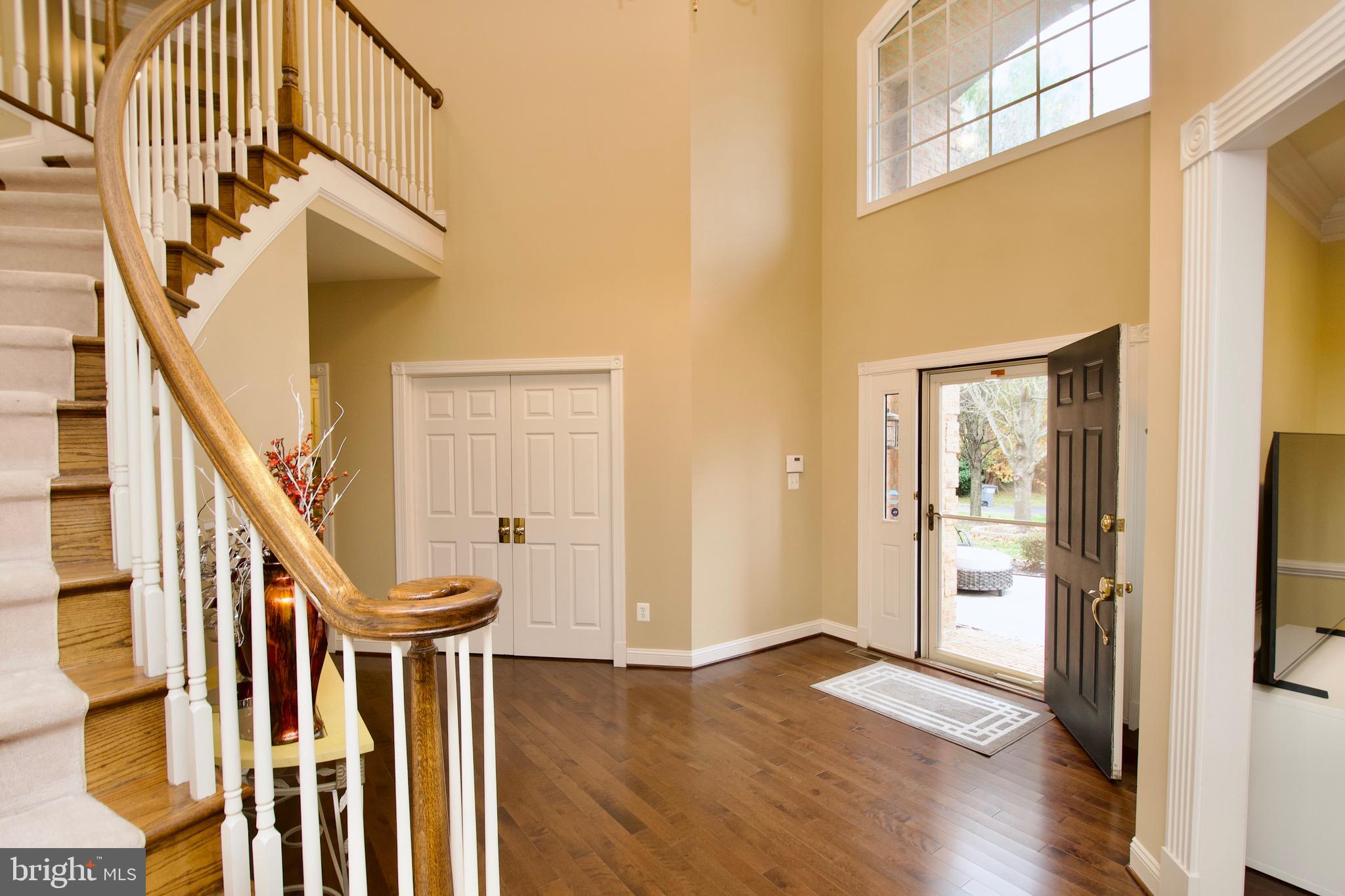 HUNTER MILL ESTATES - Residential
