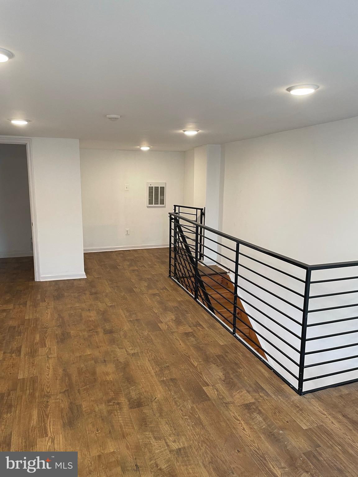 CARROLL PARK - Residential Income