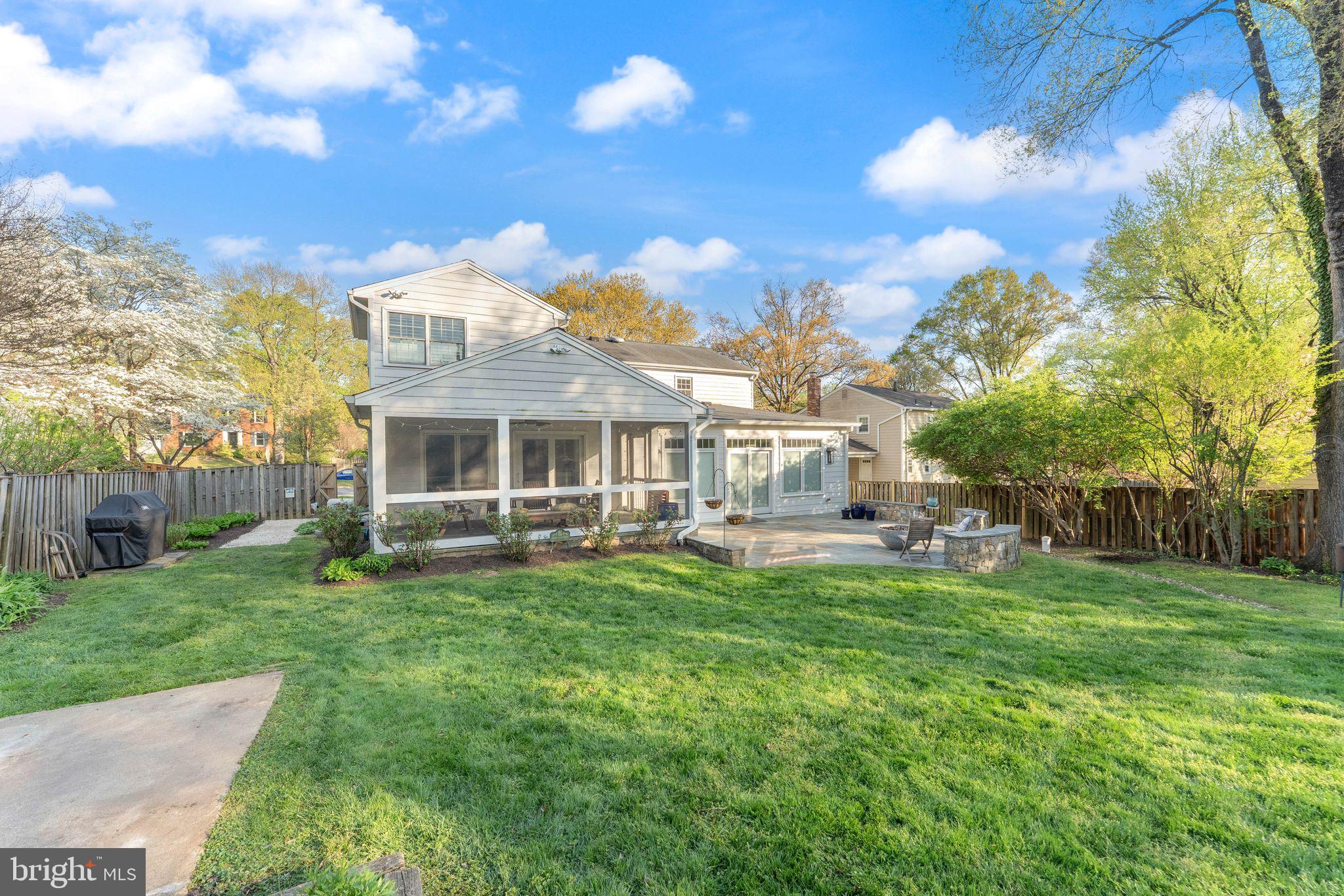 EUDORA - Residential