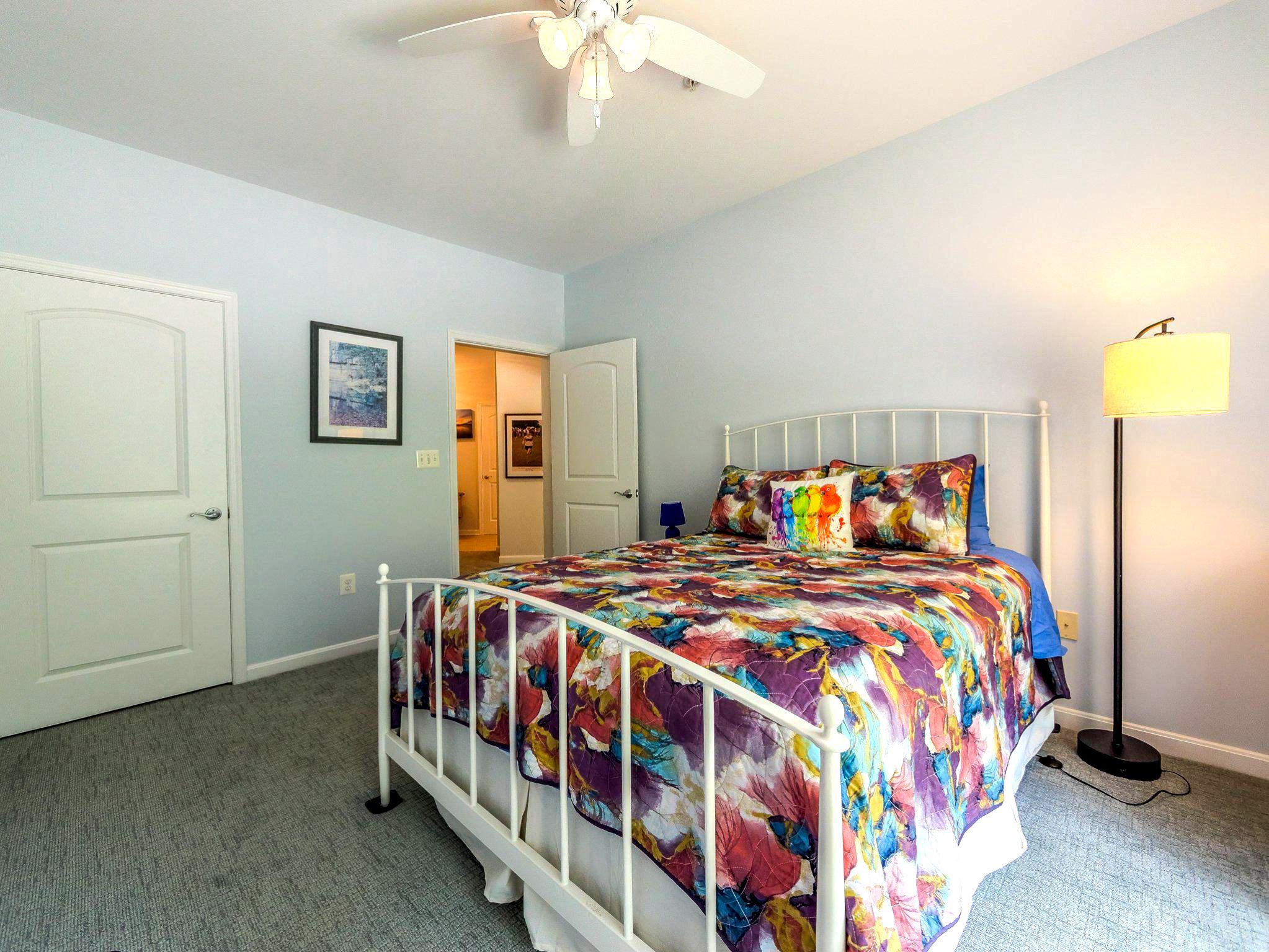 THE HOLLOW AT FOX VA - Residential