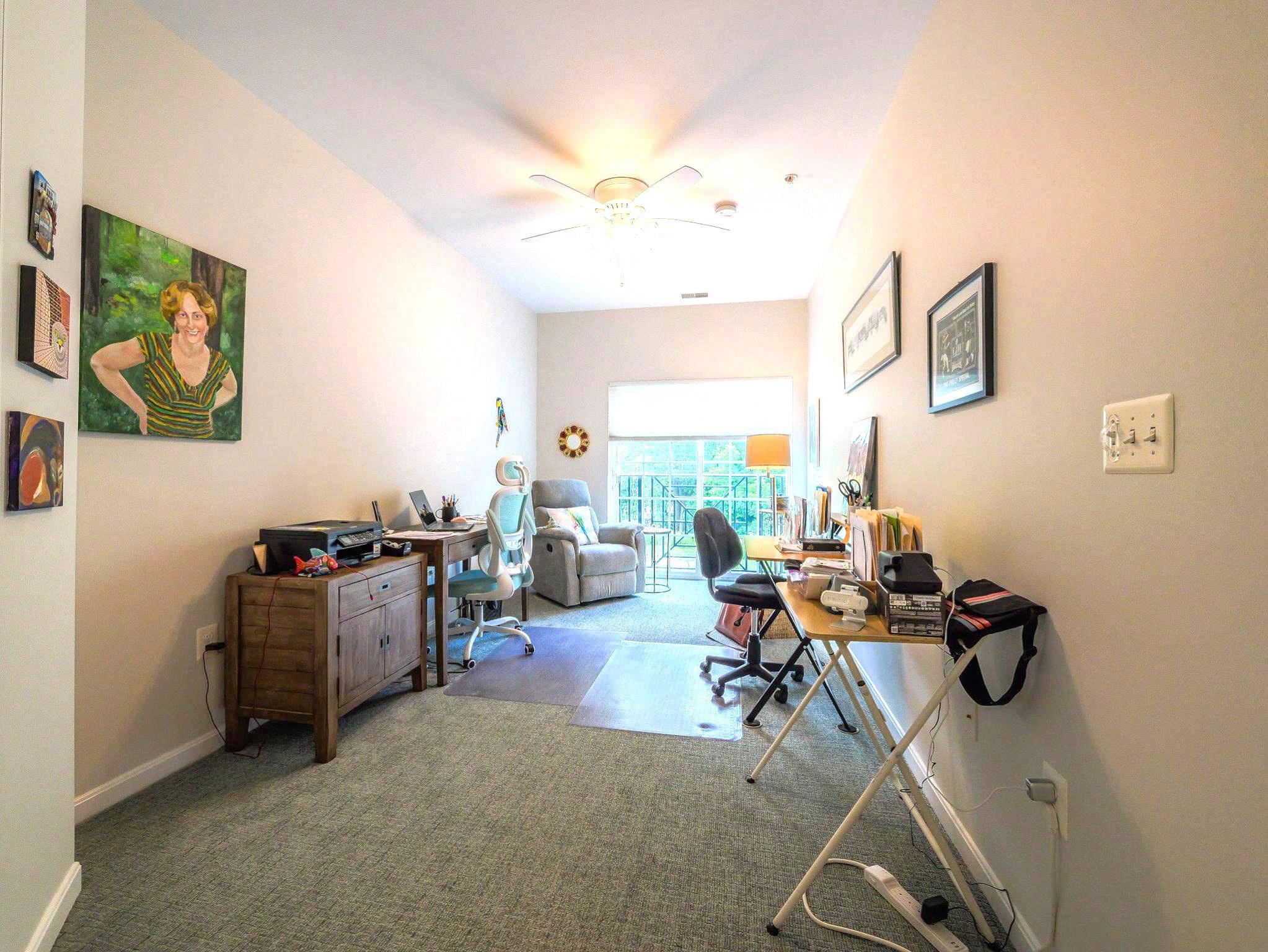 THE HOLLOW AT FOX VA - Residential