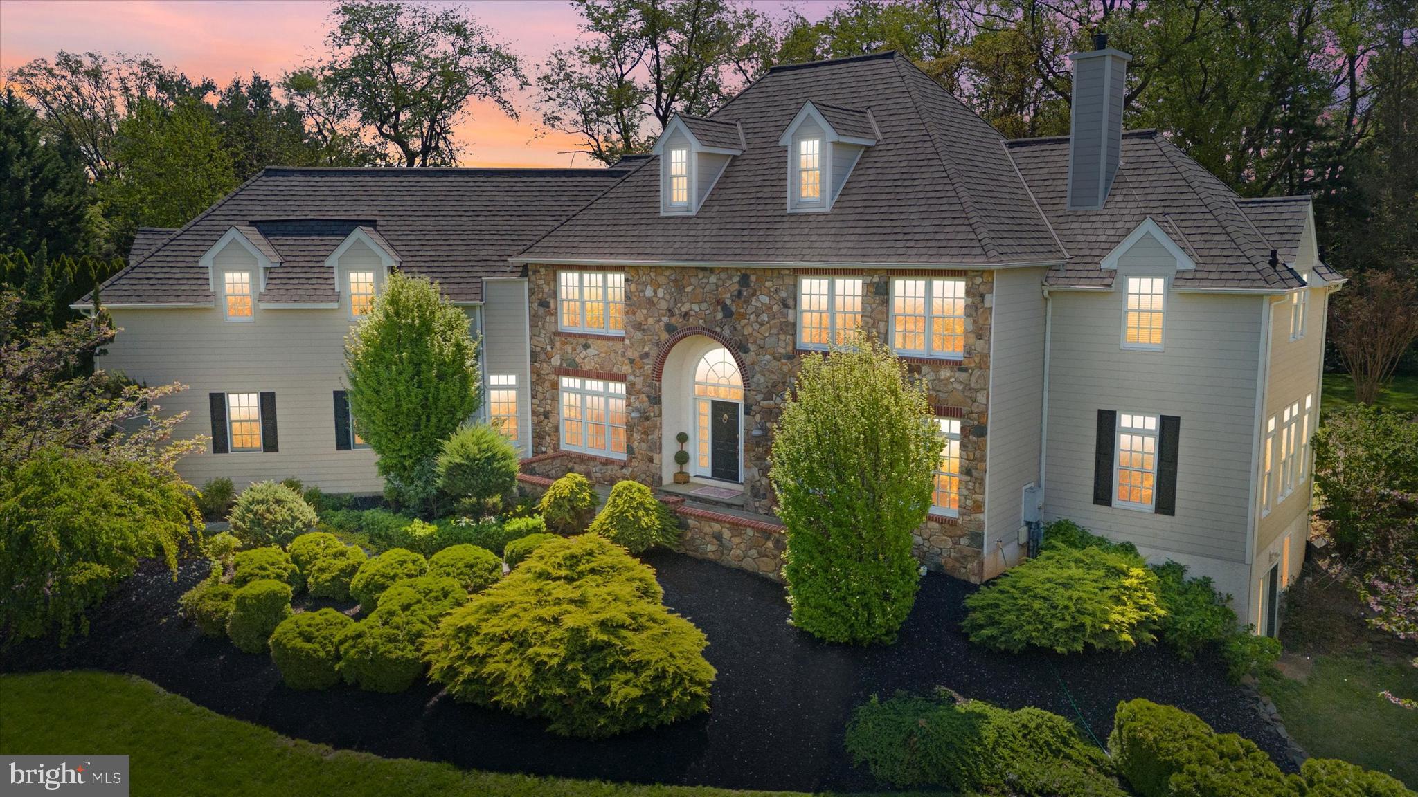 BLACKSHIRE - Residential