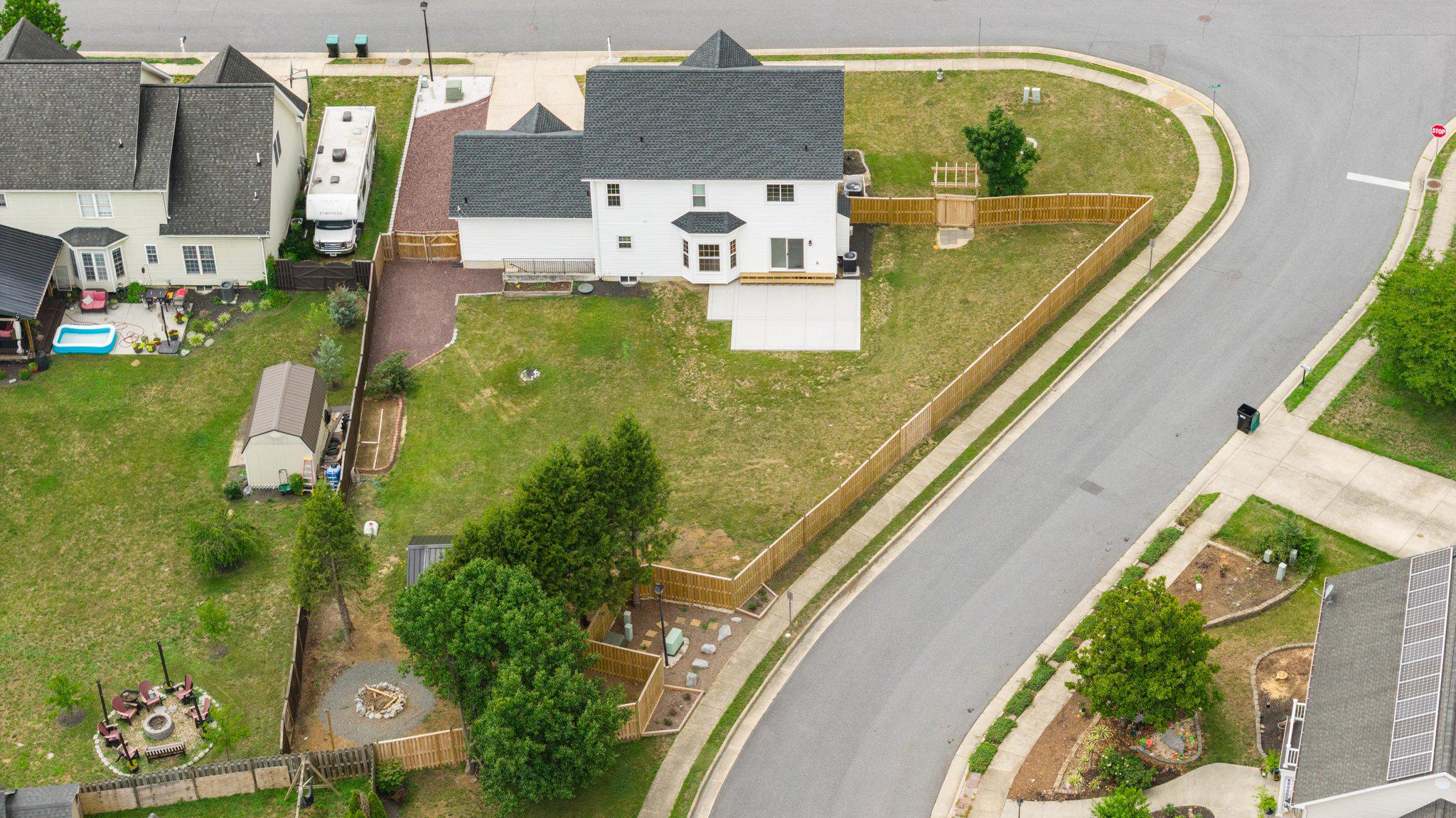 FOUNDERS LANDING - Residential