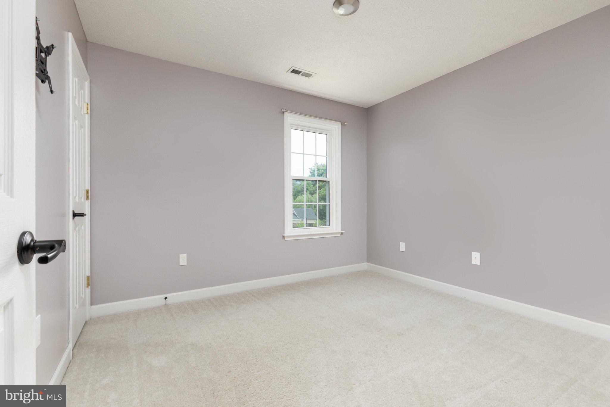 FOUNDERS LANDING - Residential