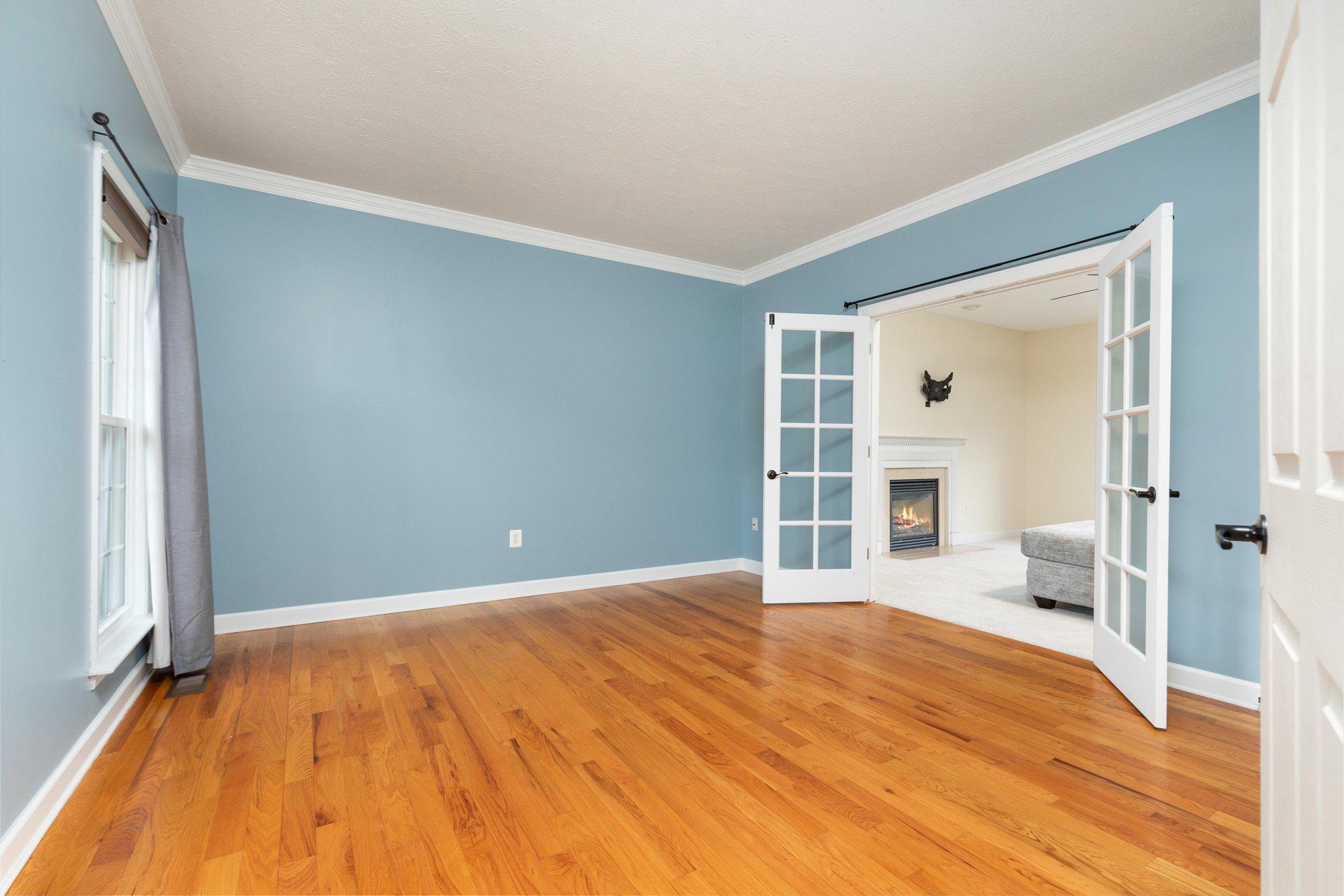FOUNDERS LANDING - Residential