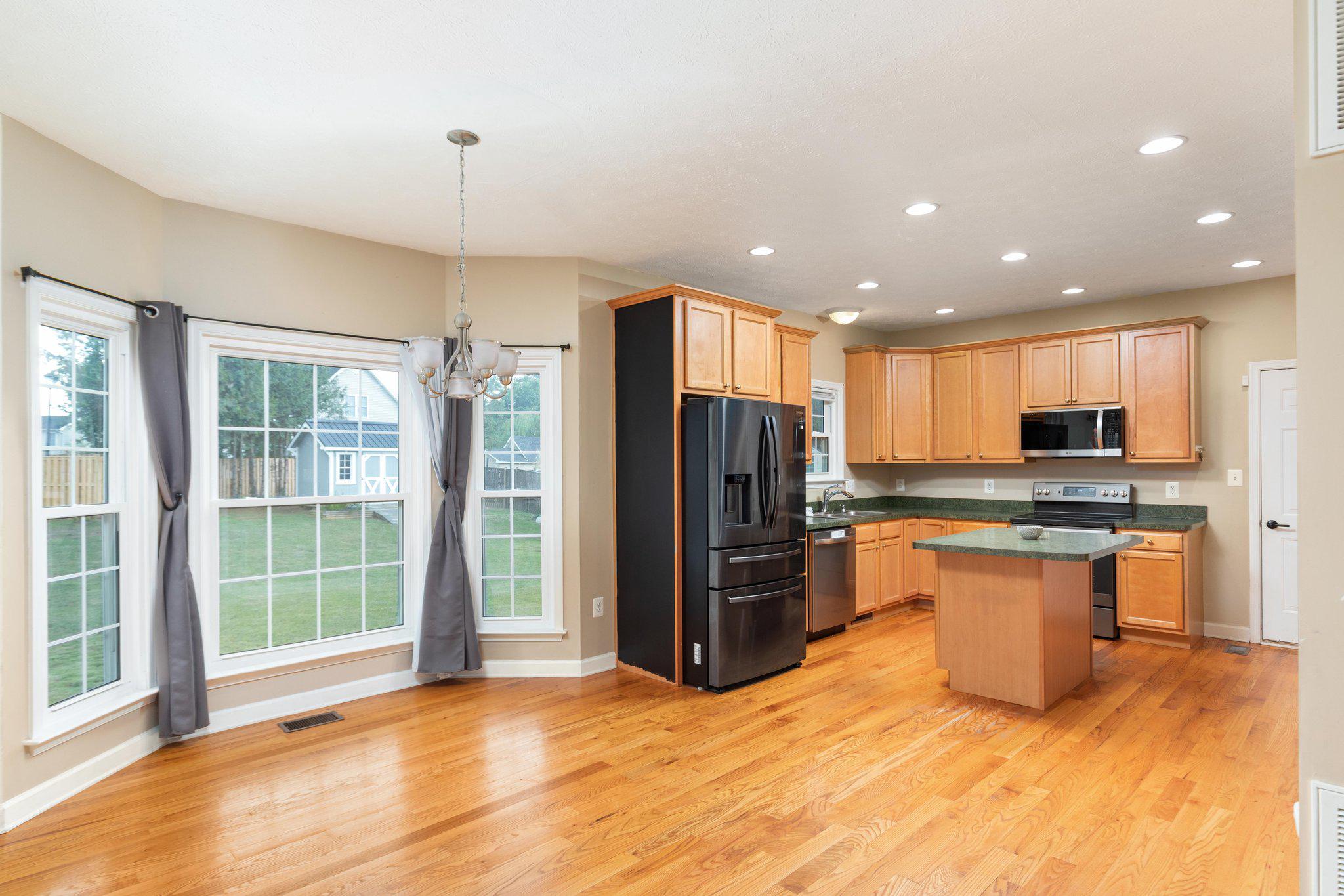 FOUNDERS LANDING - Residential
