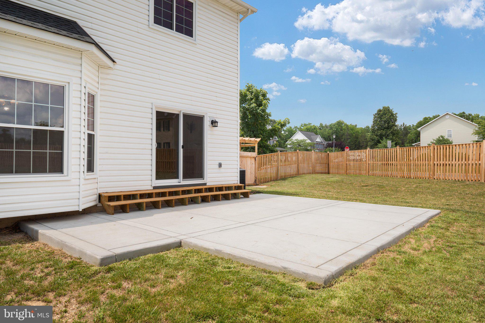 FOUNDERS LANDING - Residential