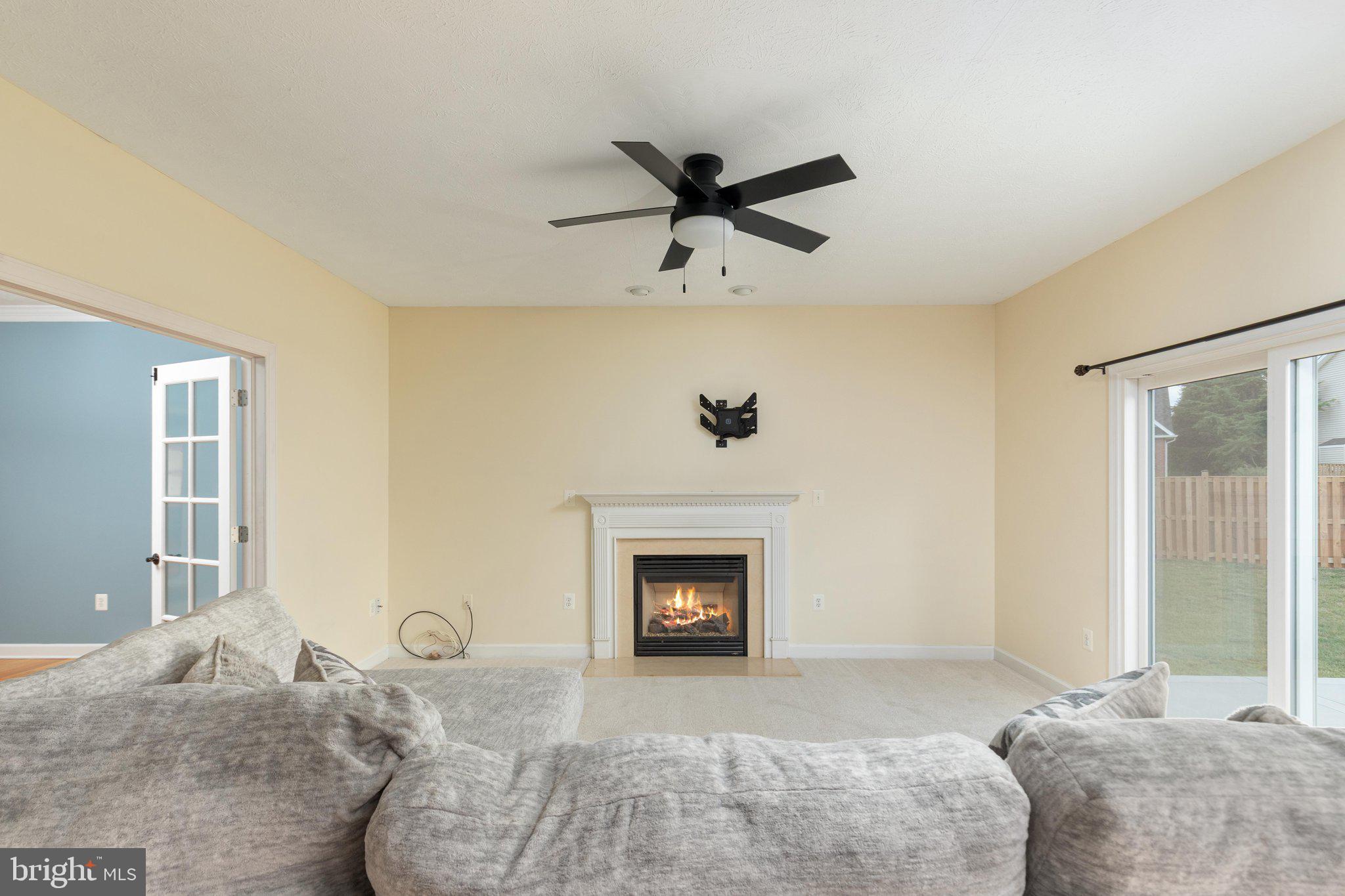 FOUNDERS LANDING - Residential