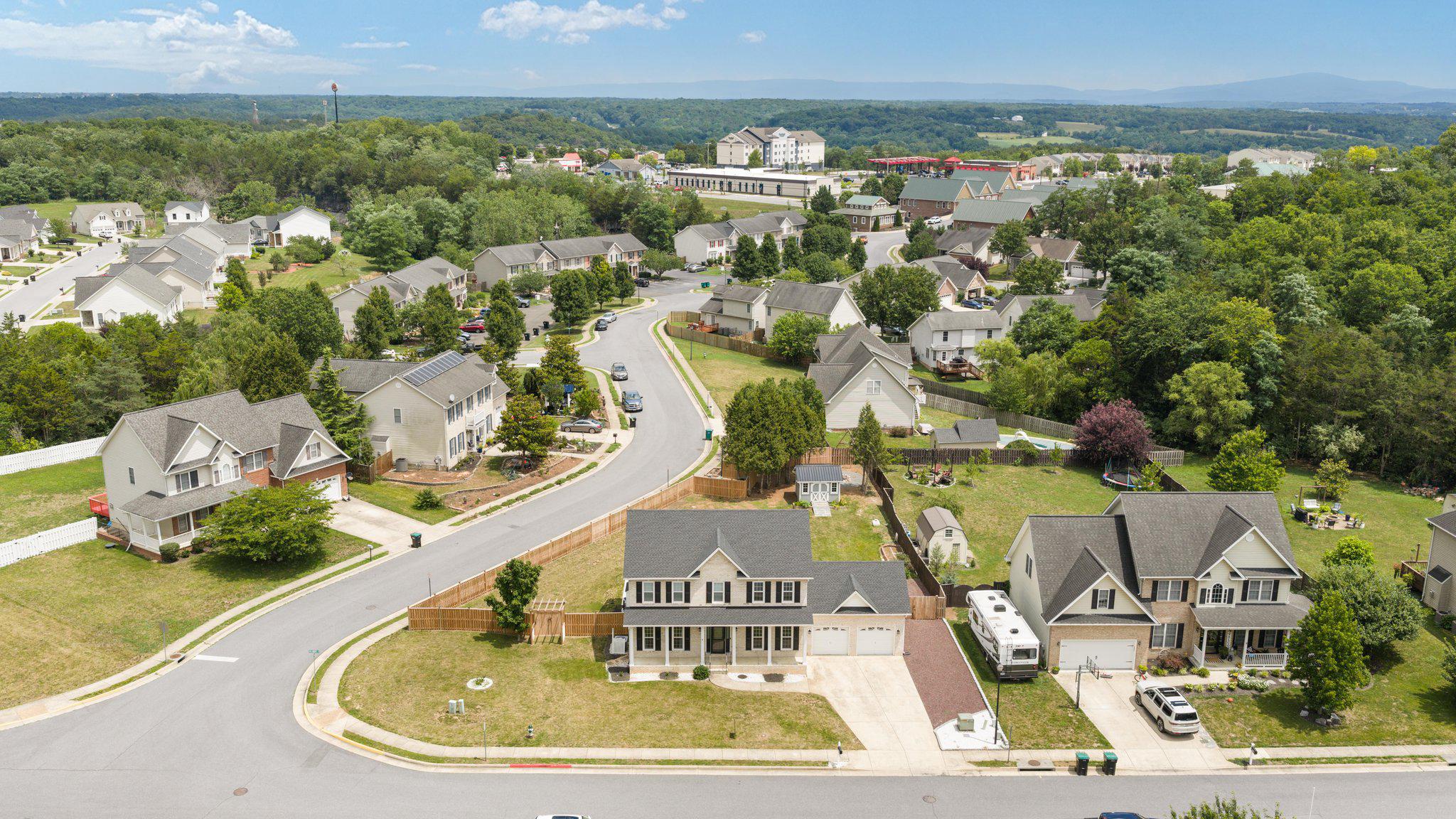FOUNDERS LANDING - Residential