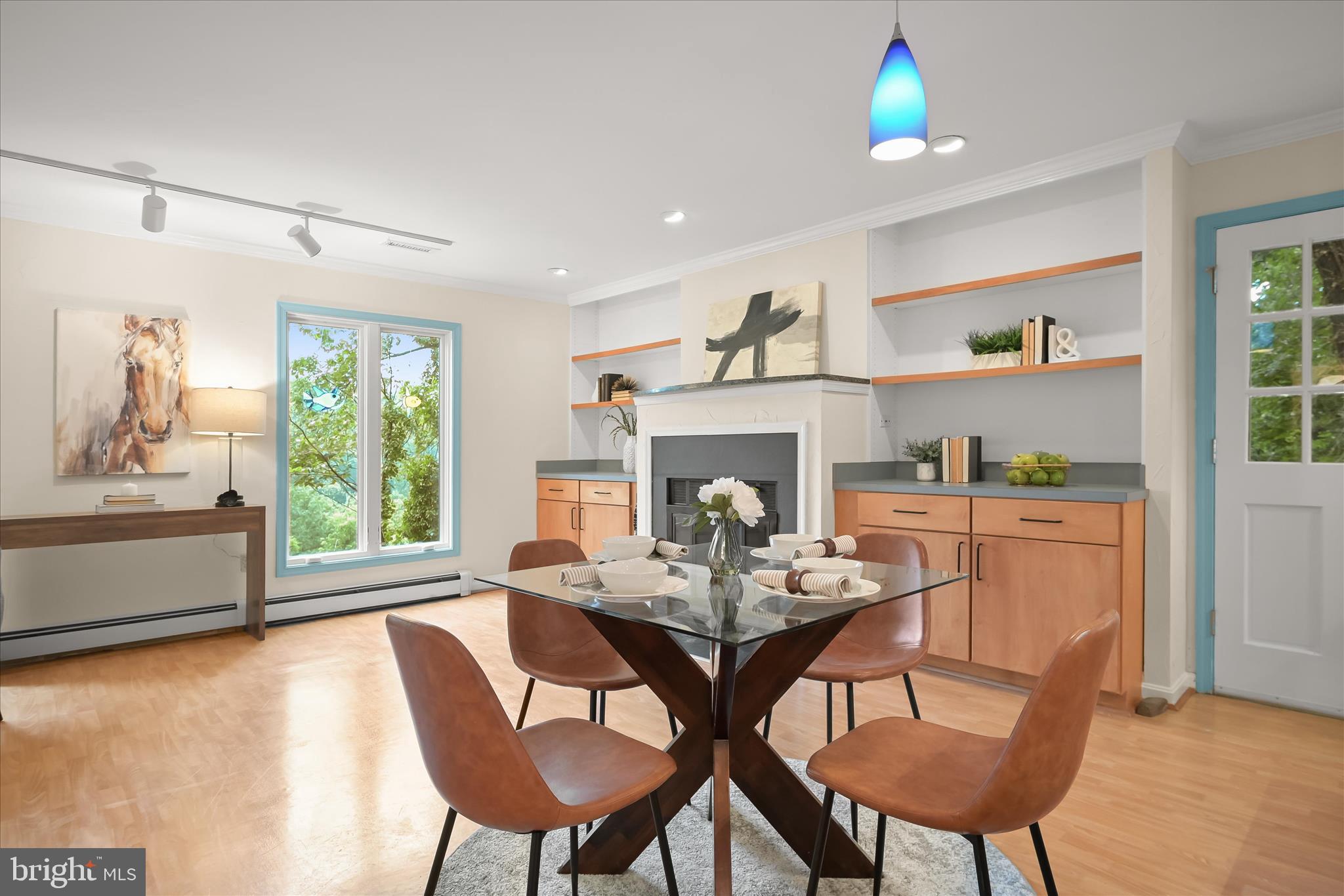 GLEN ECHO - Residential