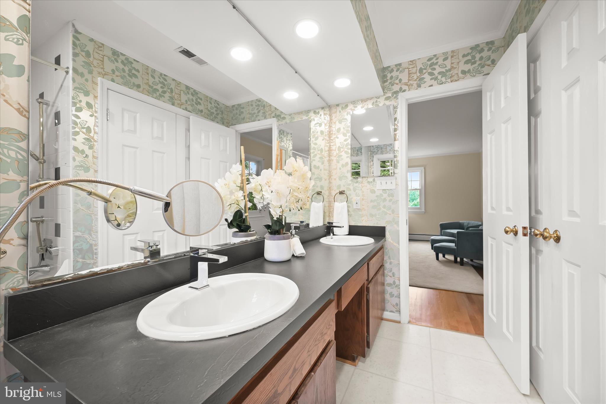GLEN ECHO - Residential
