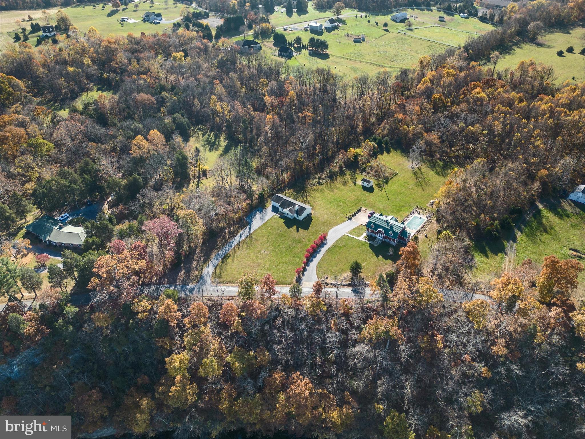 WHITINGS NECK - Residential
