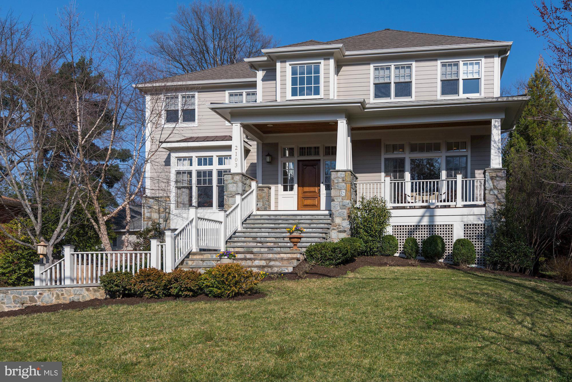 NEW PRICE!!!  BEST VALUE IN FRANKLIN PARK.  .STUNNING--BETTER THAN NEW--$150,000 IN UPGRADES ADDED!!!!  CHEF'S KIT OPEN TO FAM RM.... LUXURIOUS  MASTER SUITE AND BATH,  ADDITONAL 4 BRS EACH/W PRIVATE BA'S.  GREAT LL REC ROOM/PUB/ WINE CELLAR..INVITING SCREENED PORCH OVERLOOKING BEAUTIFUL LANDSCAPED YARD.  MINS TO 1-66, GW PKWY, CHAIN BR &  METRO     OPEN SUN, 4/23 2-4