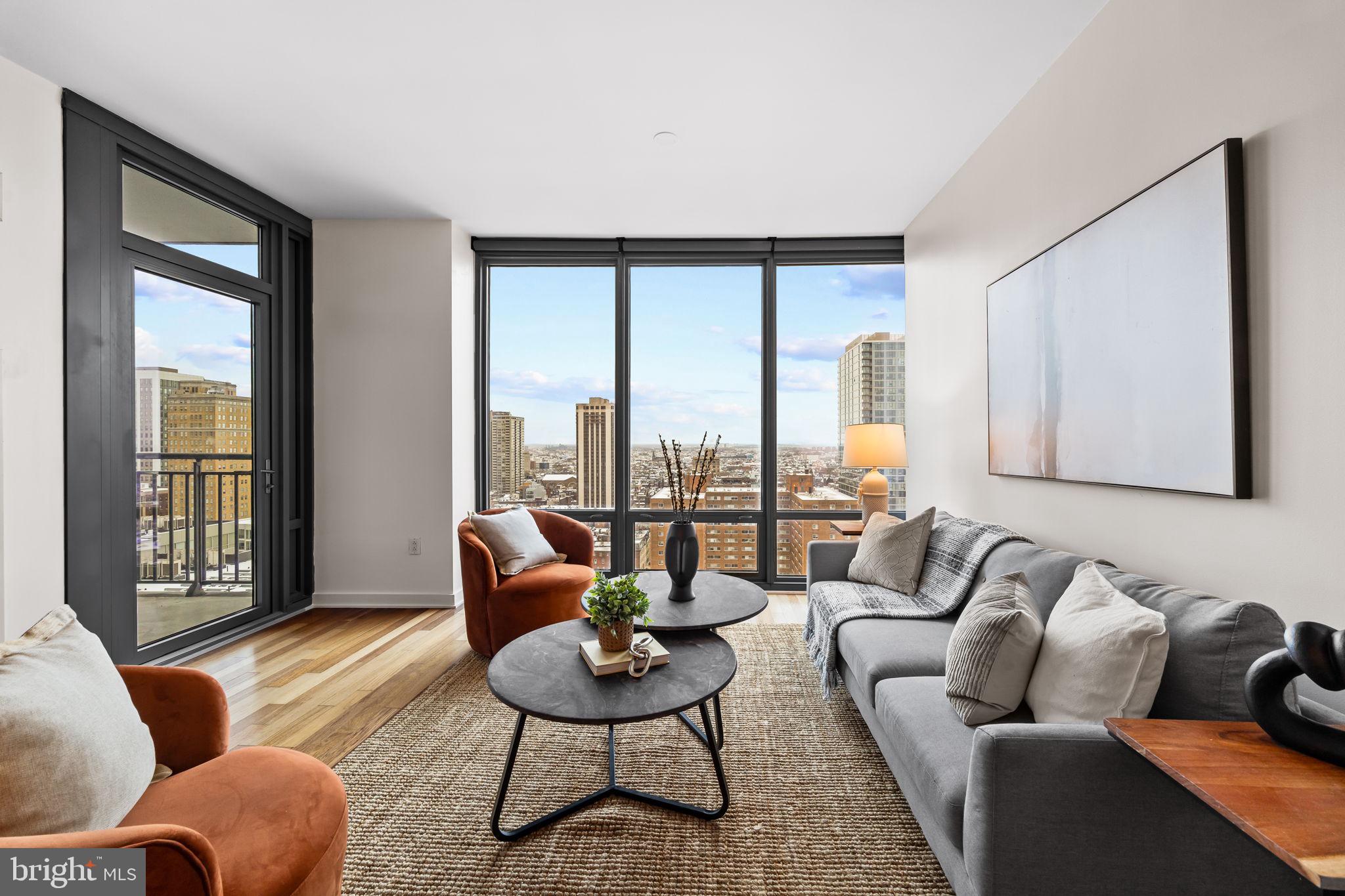 RITTENHOUSE SQUARE - Residential