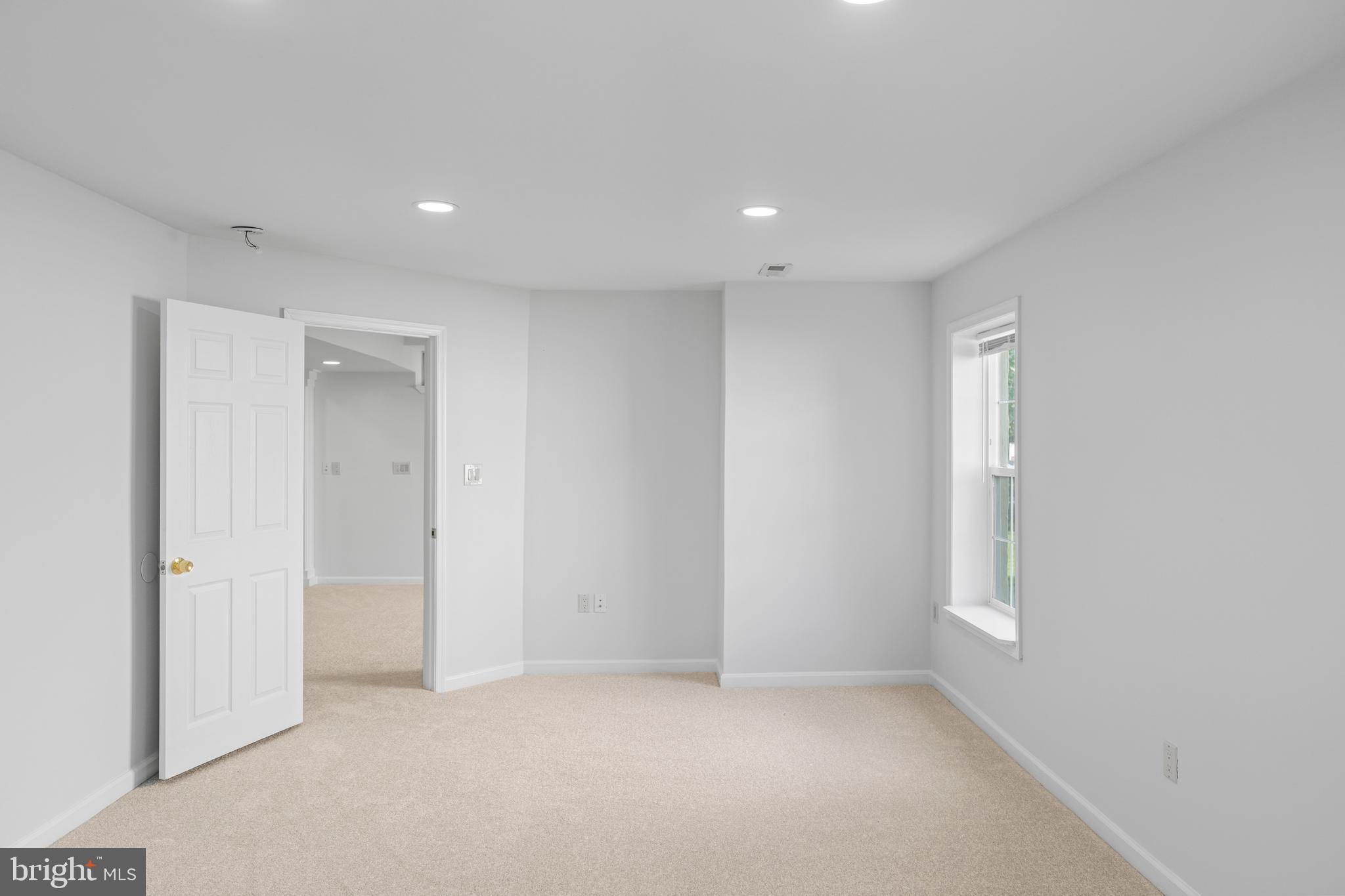 OLD DOMINION VALLEY - Residential