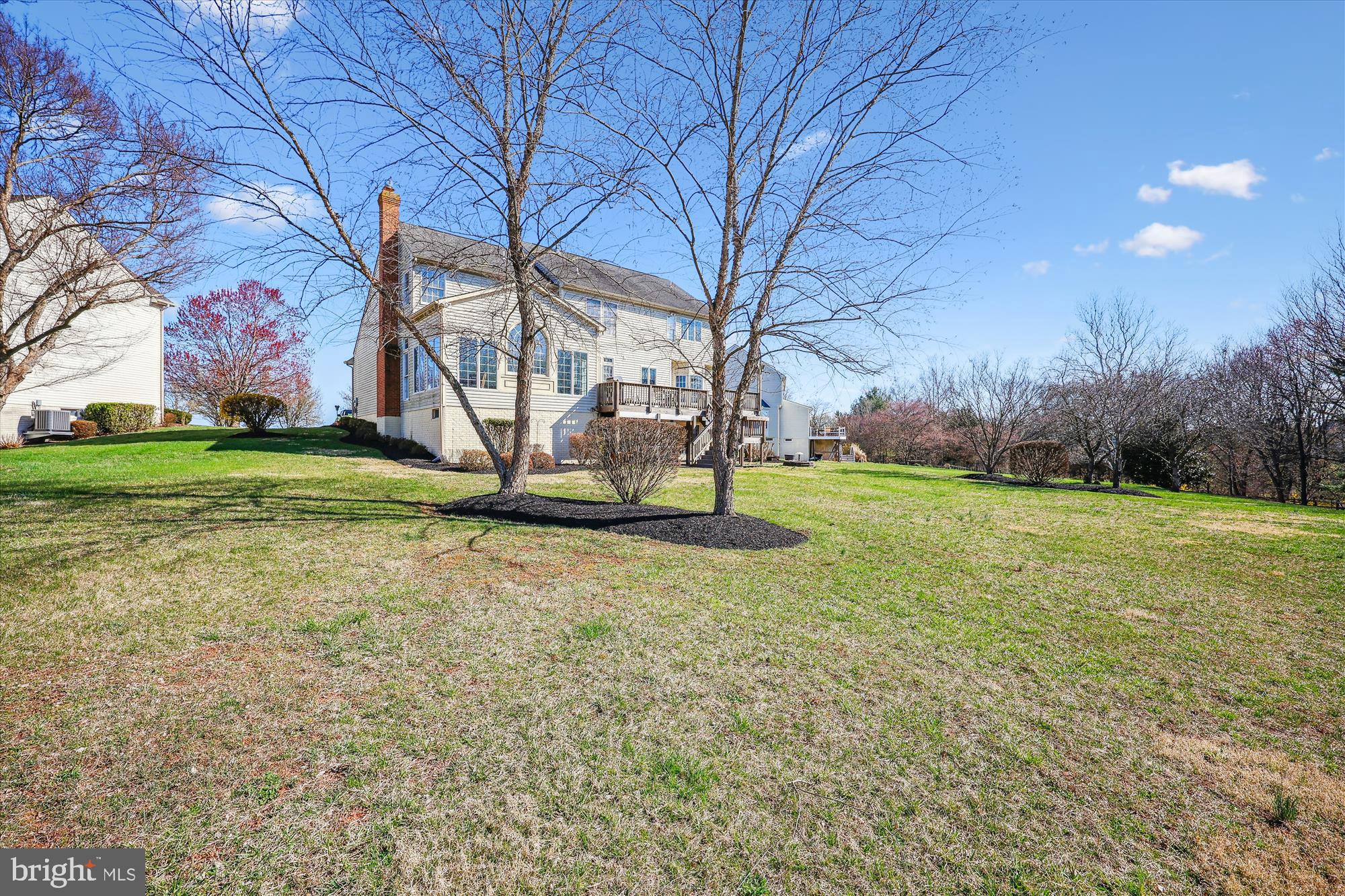 HUNTERS RUN - Residential