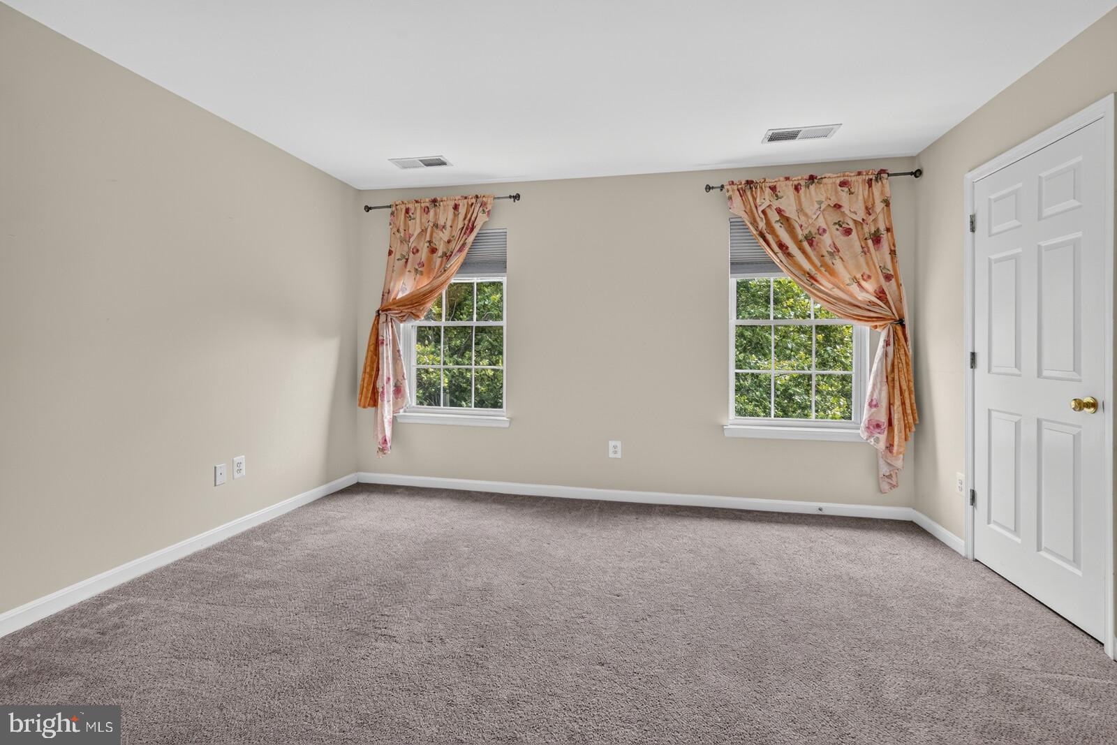 MANASSAS PARK - Residential