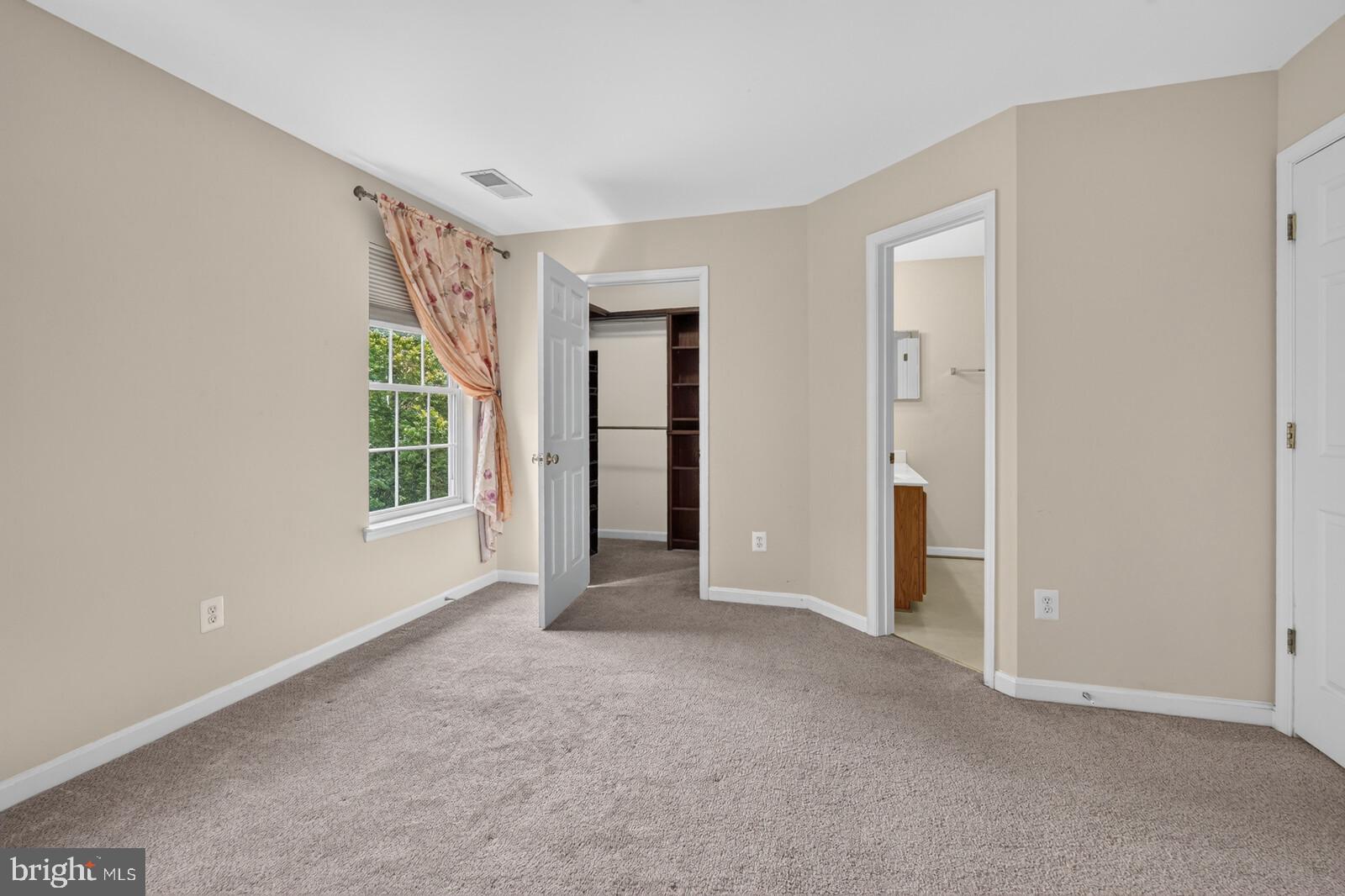 MANASSAS PARK - Residential