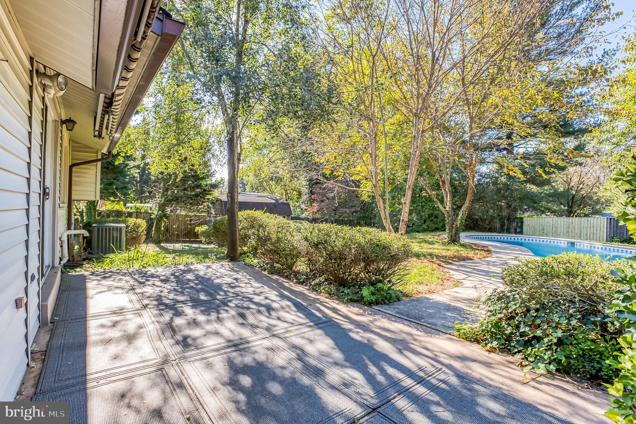 MILL CREEK TOWNE - Residential