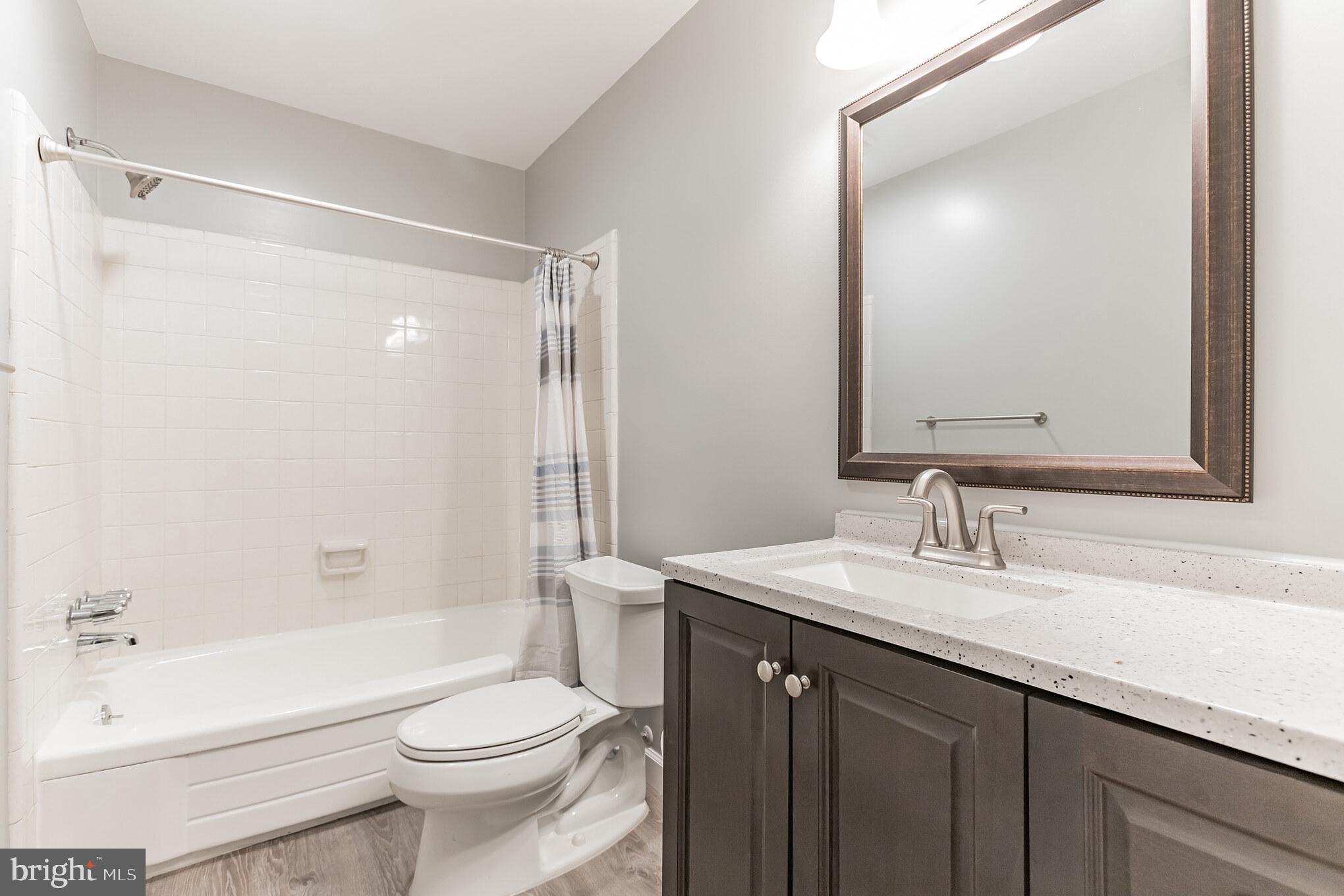 MILL CREEK TOWNE - Residential