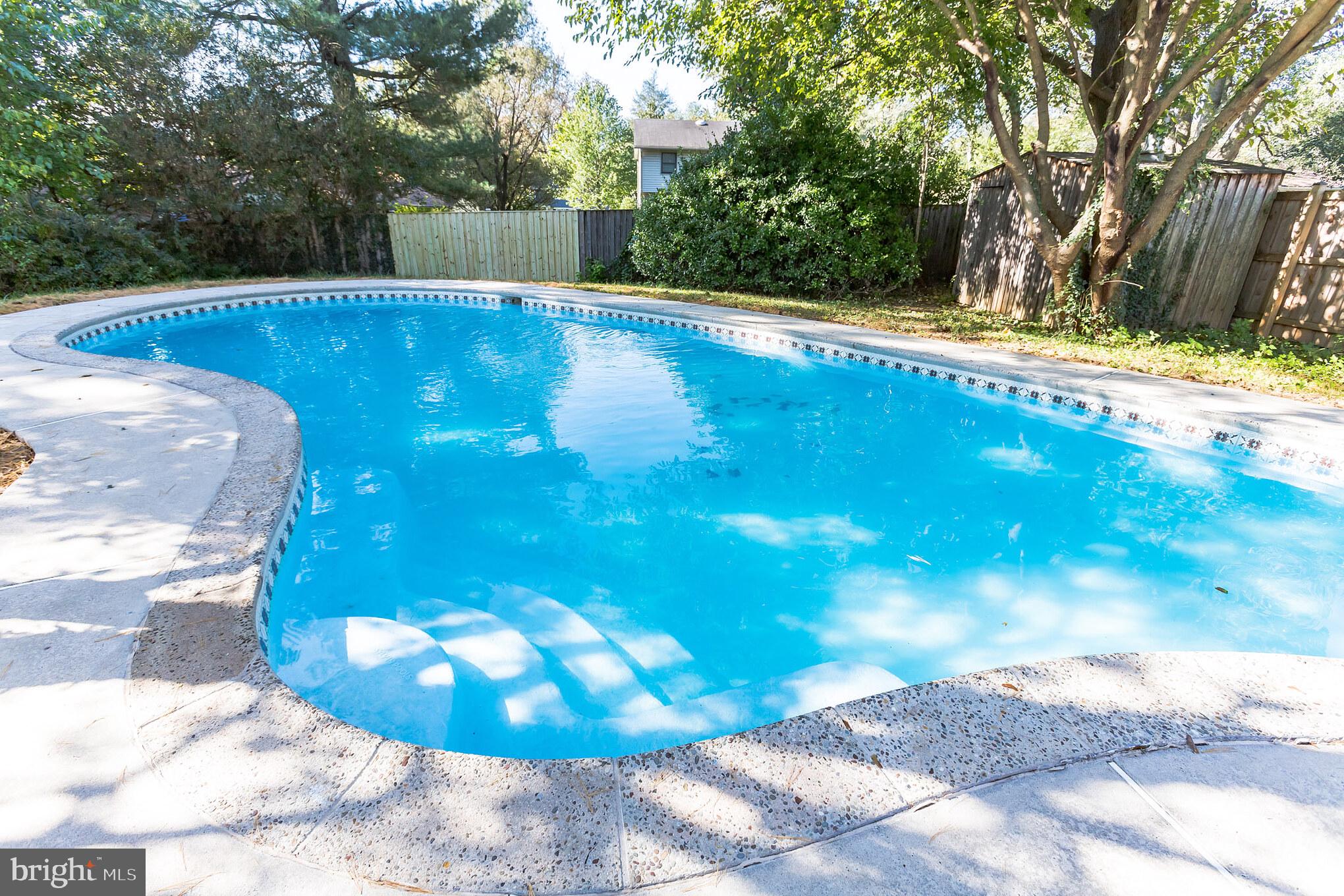 MILL CREEK TOWNE - Residential