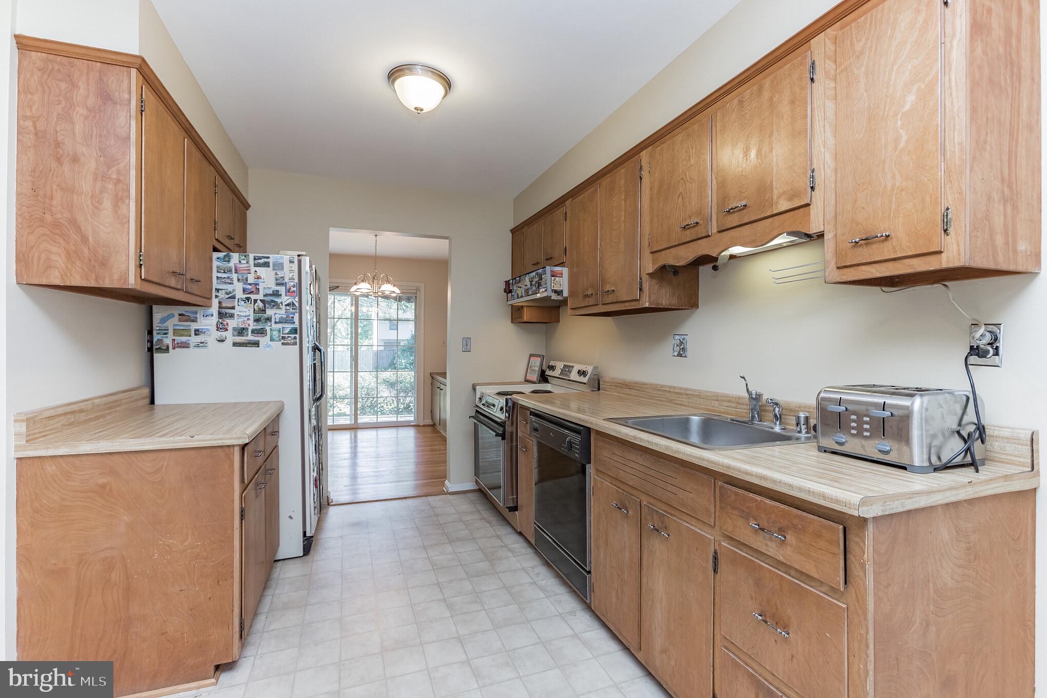 MILL CREEK TOWNE - Residential