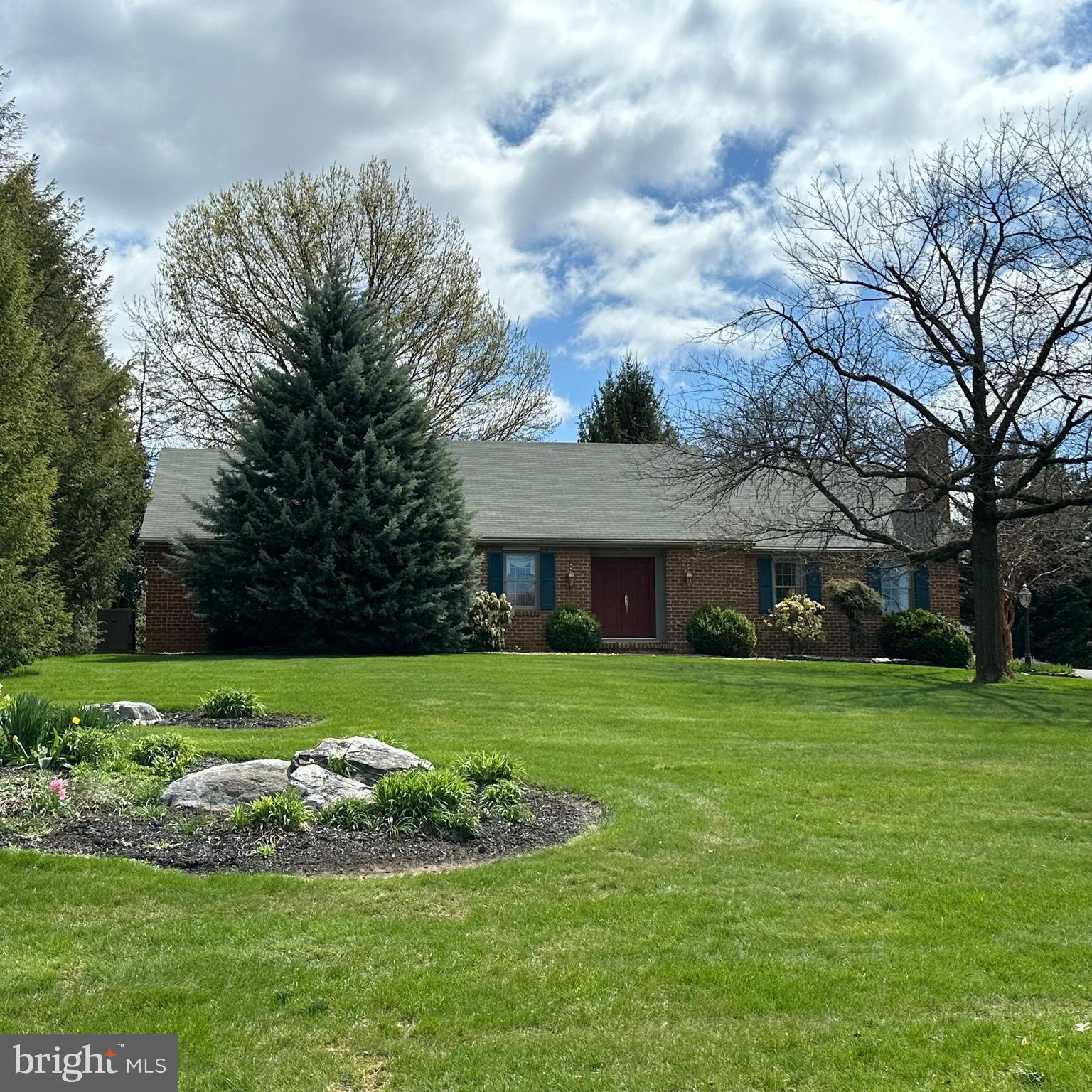 ORCHARD ESTATES - Residential