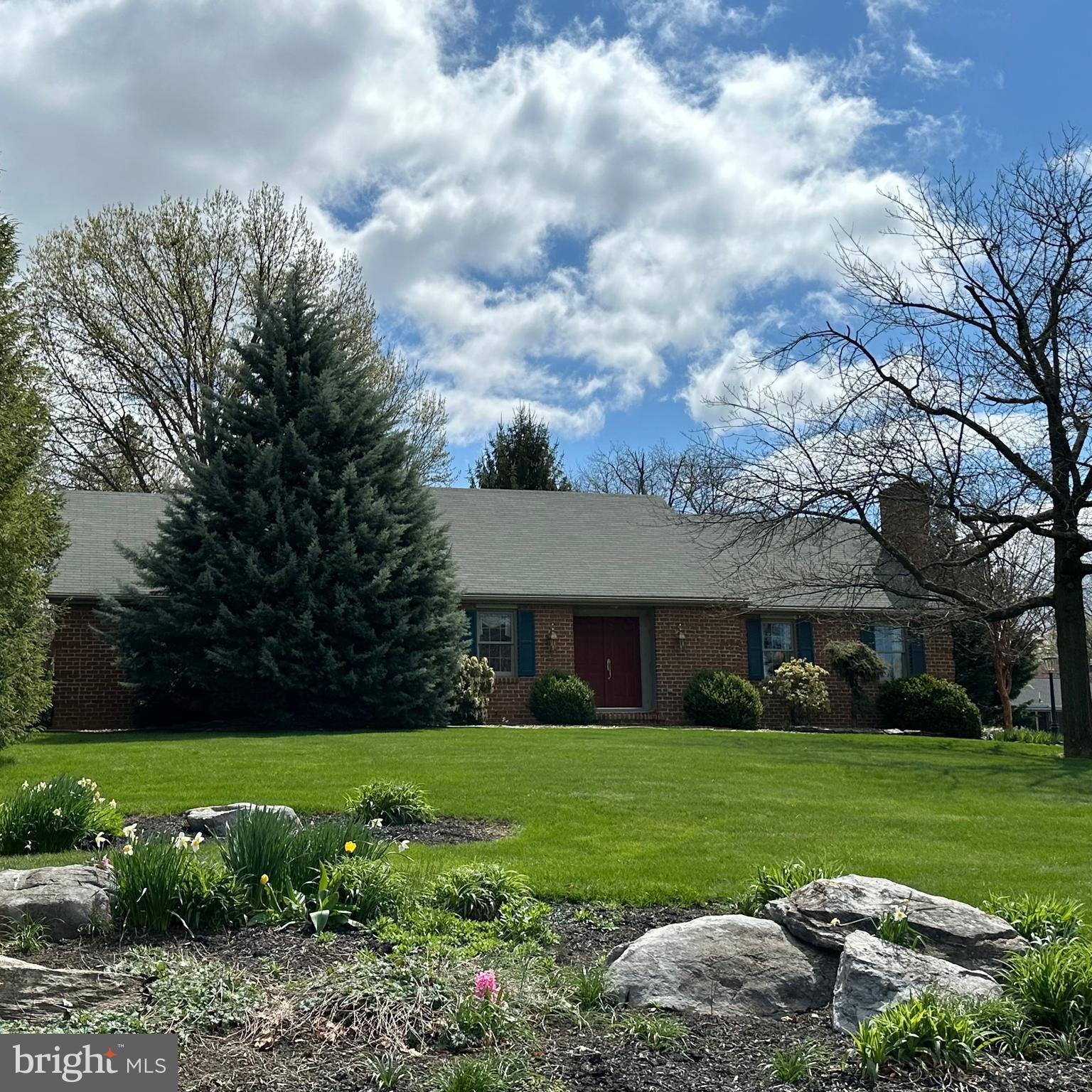 ORCHARD ESTATES - Residential