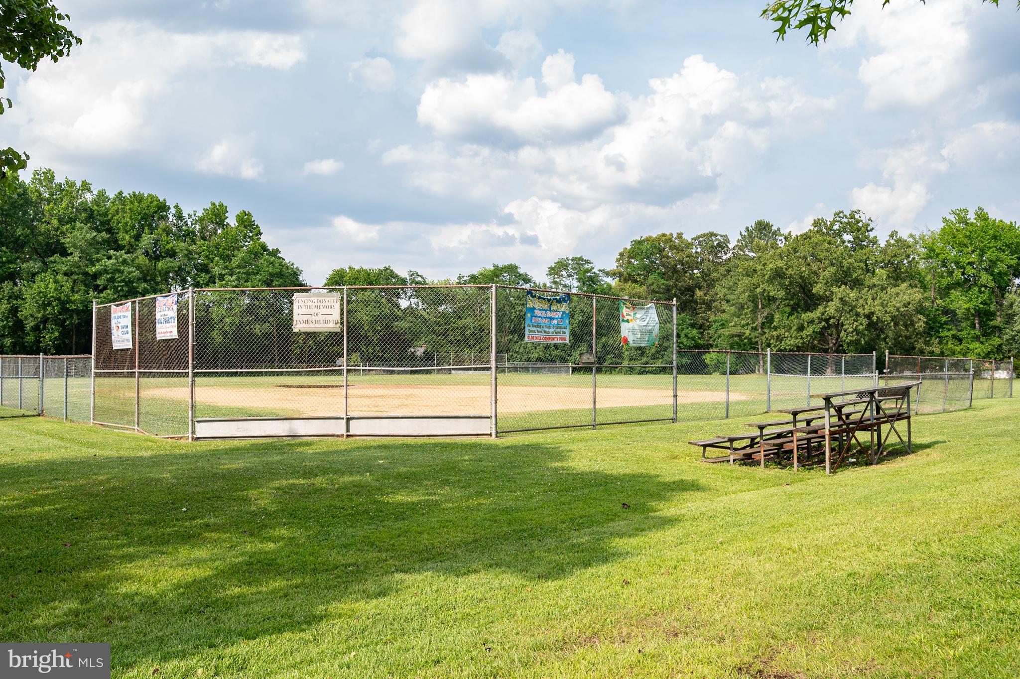 VALLEYWOOD - Residential