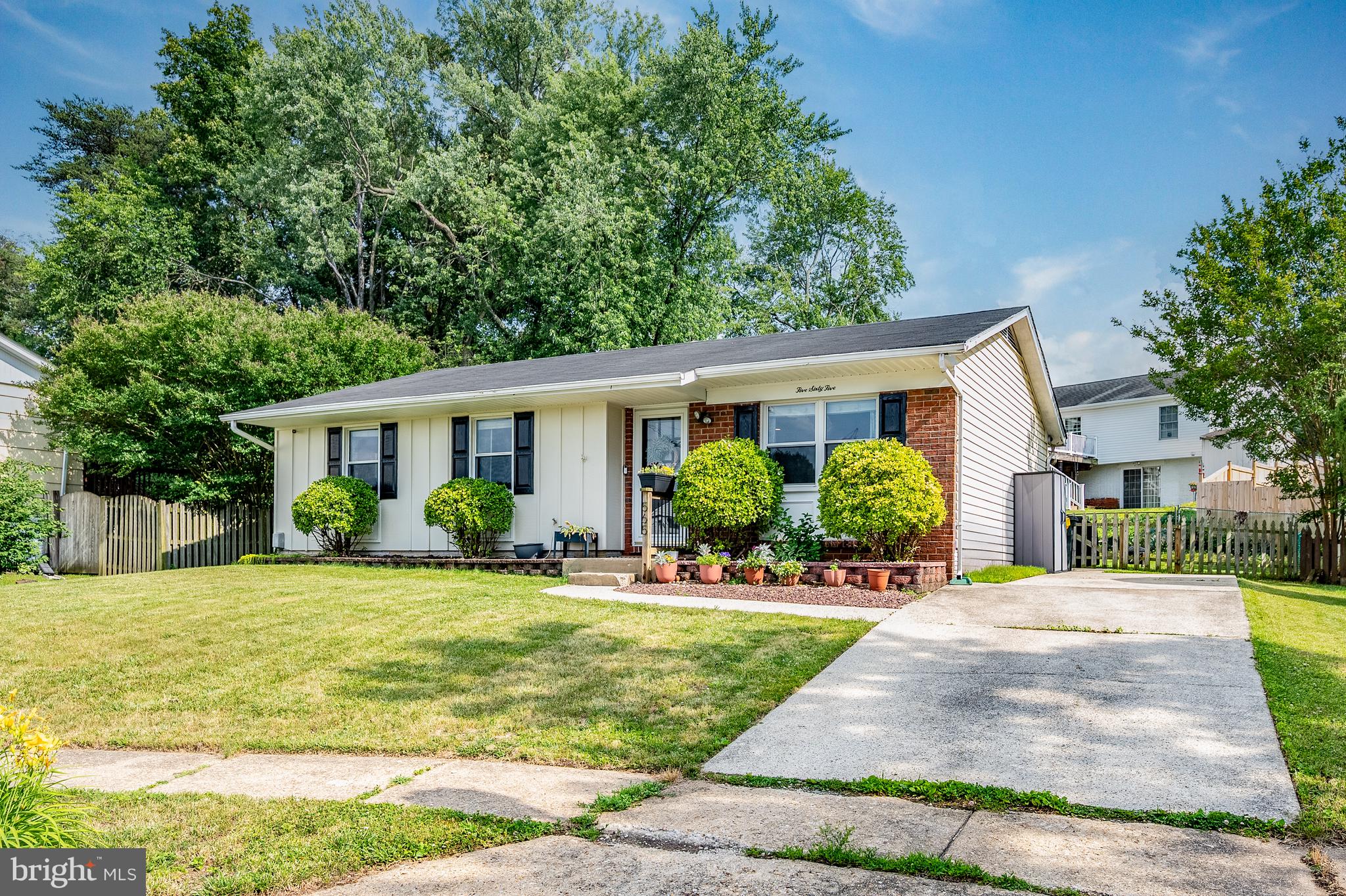 VALLEYWOOD - Residential