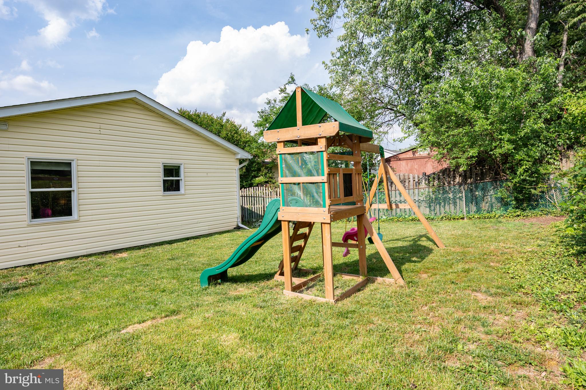 VALLEYWOOD - Residential