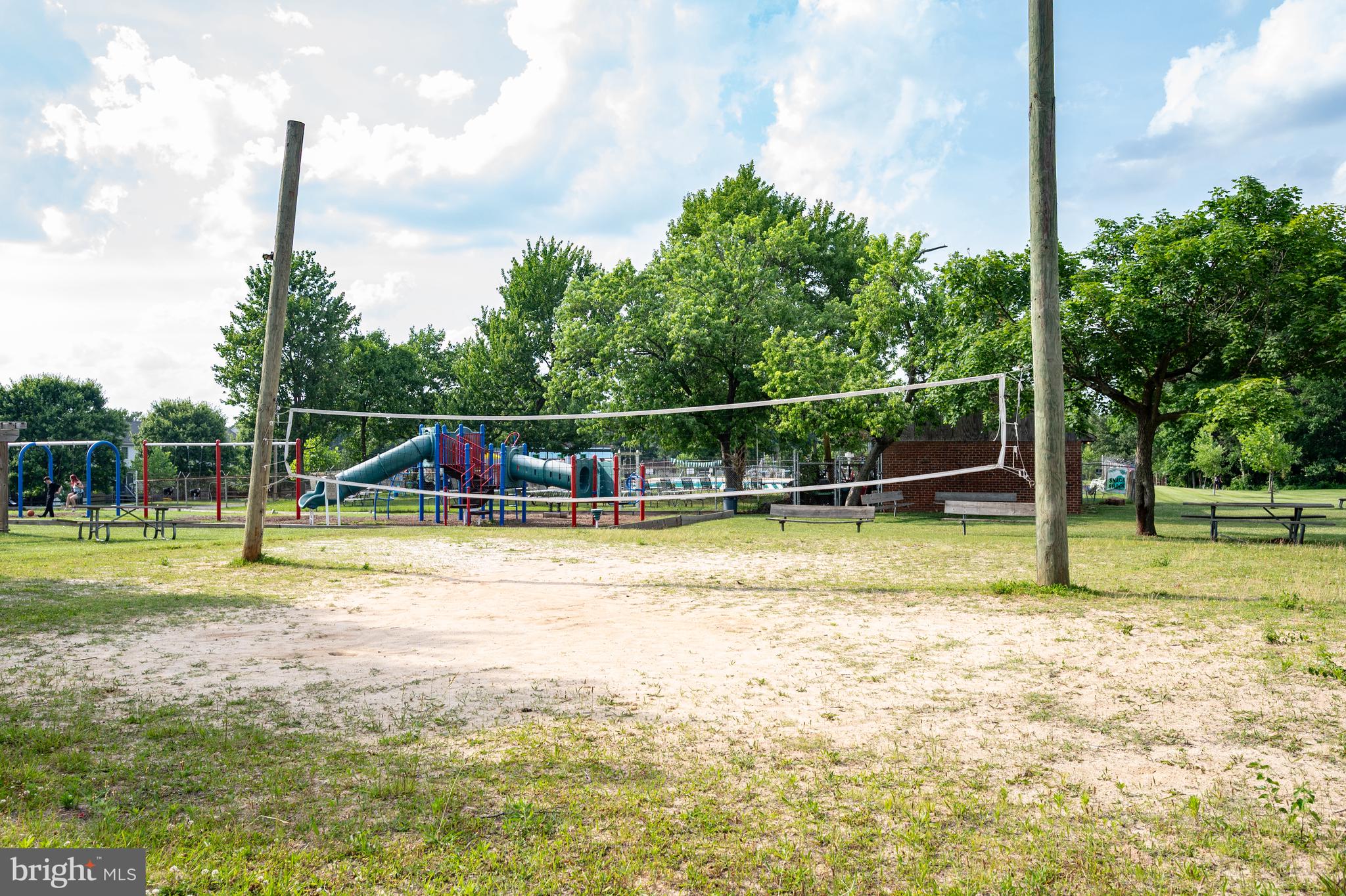 VALLEYWOOD - Residential