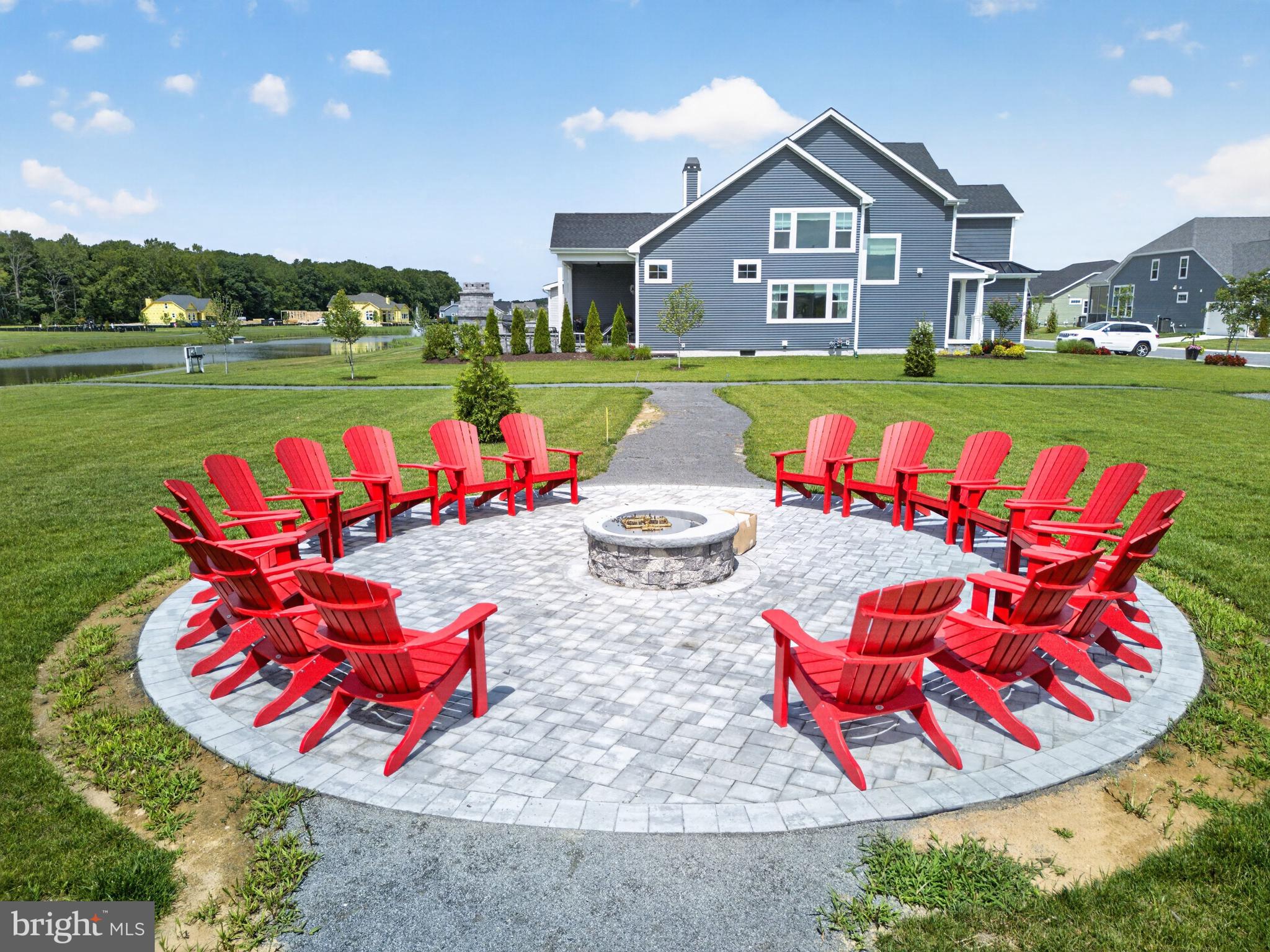 LIGHTSHIP COVE - Residential
