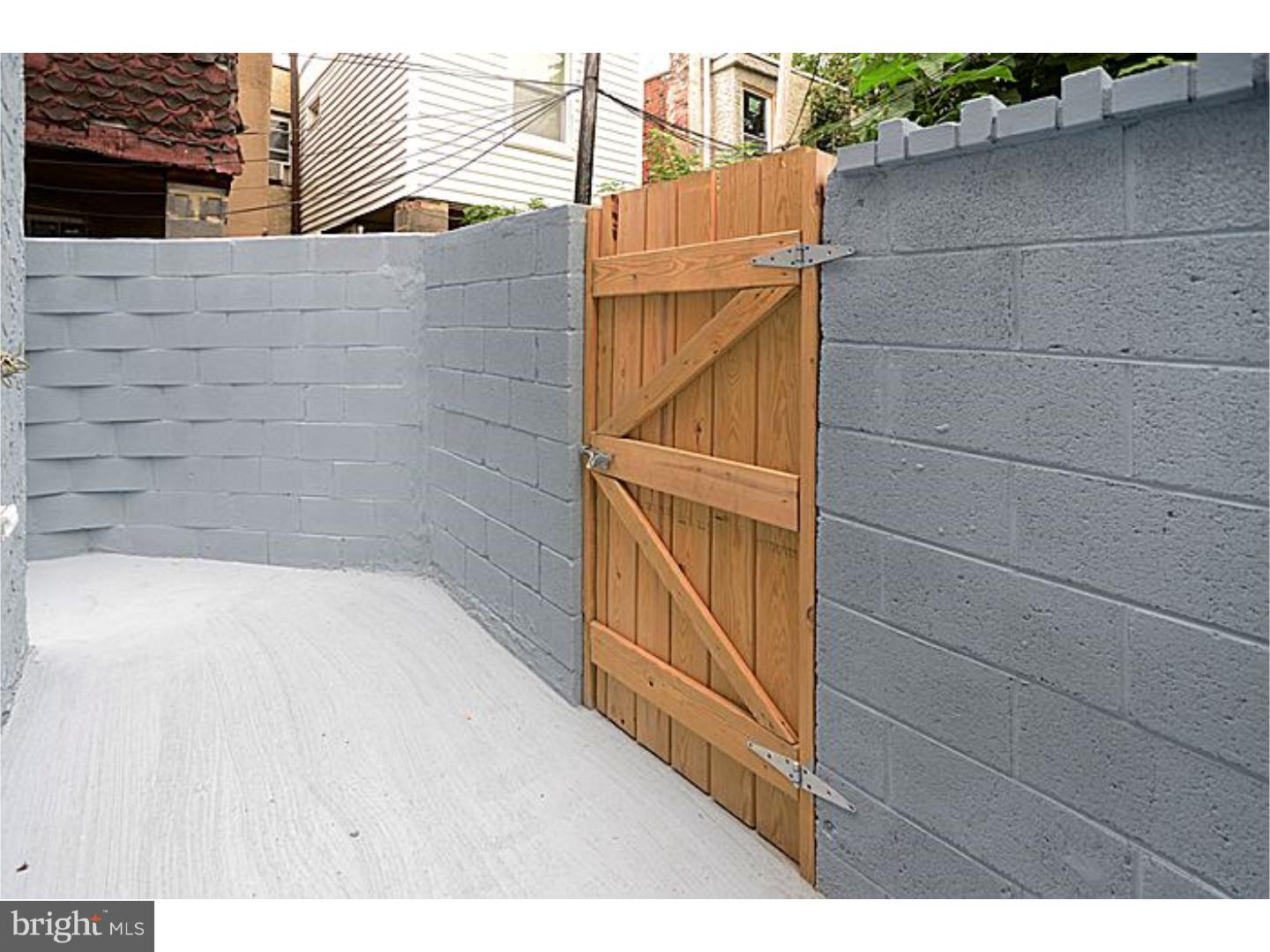 POINT BREEZE - Residential