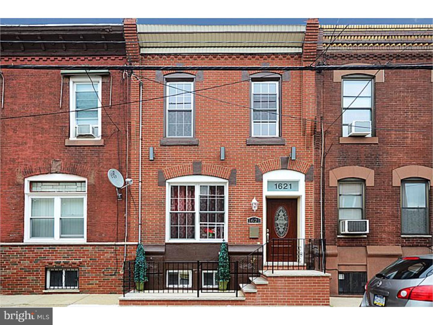 POINT BREEZE - Residential