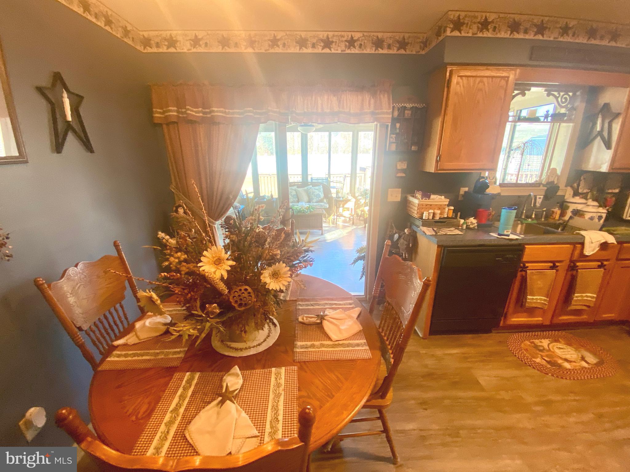 PARK MANOR - Residential