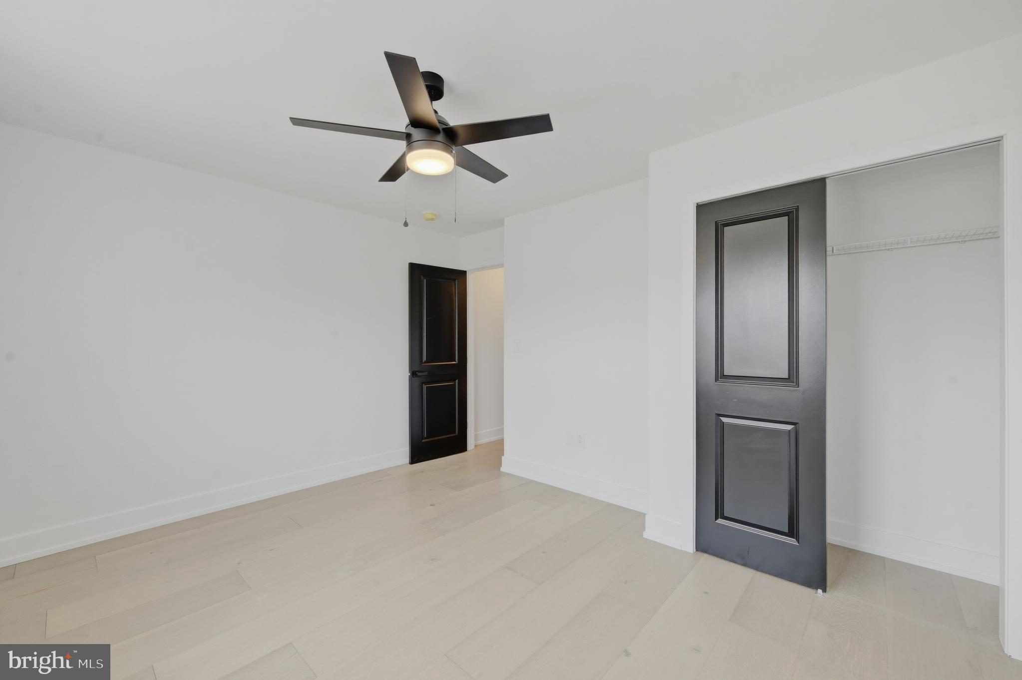 PASSYUNK SQUARE - Residential