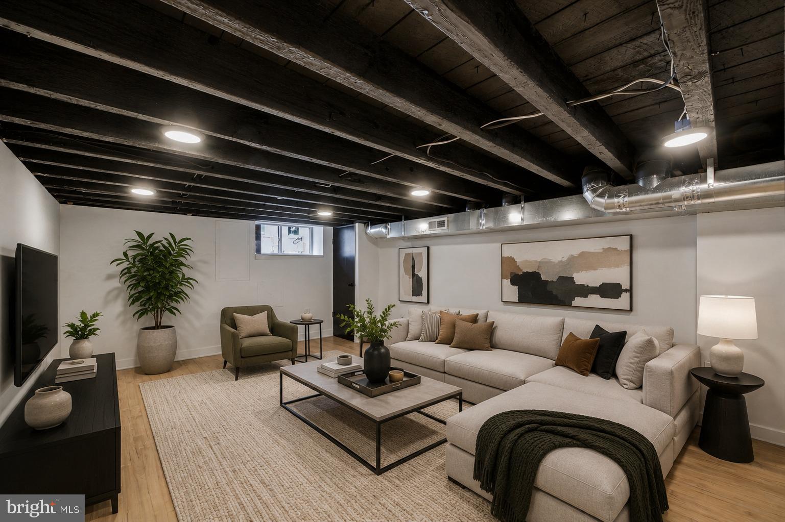 PASSYUNK SQUARE - Residential
