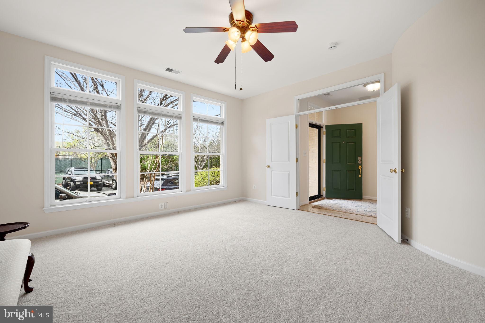 BELMONT BAY - Residential