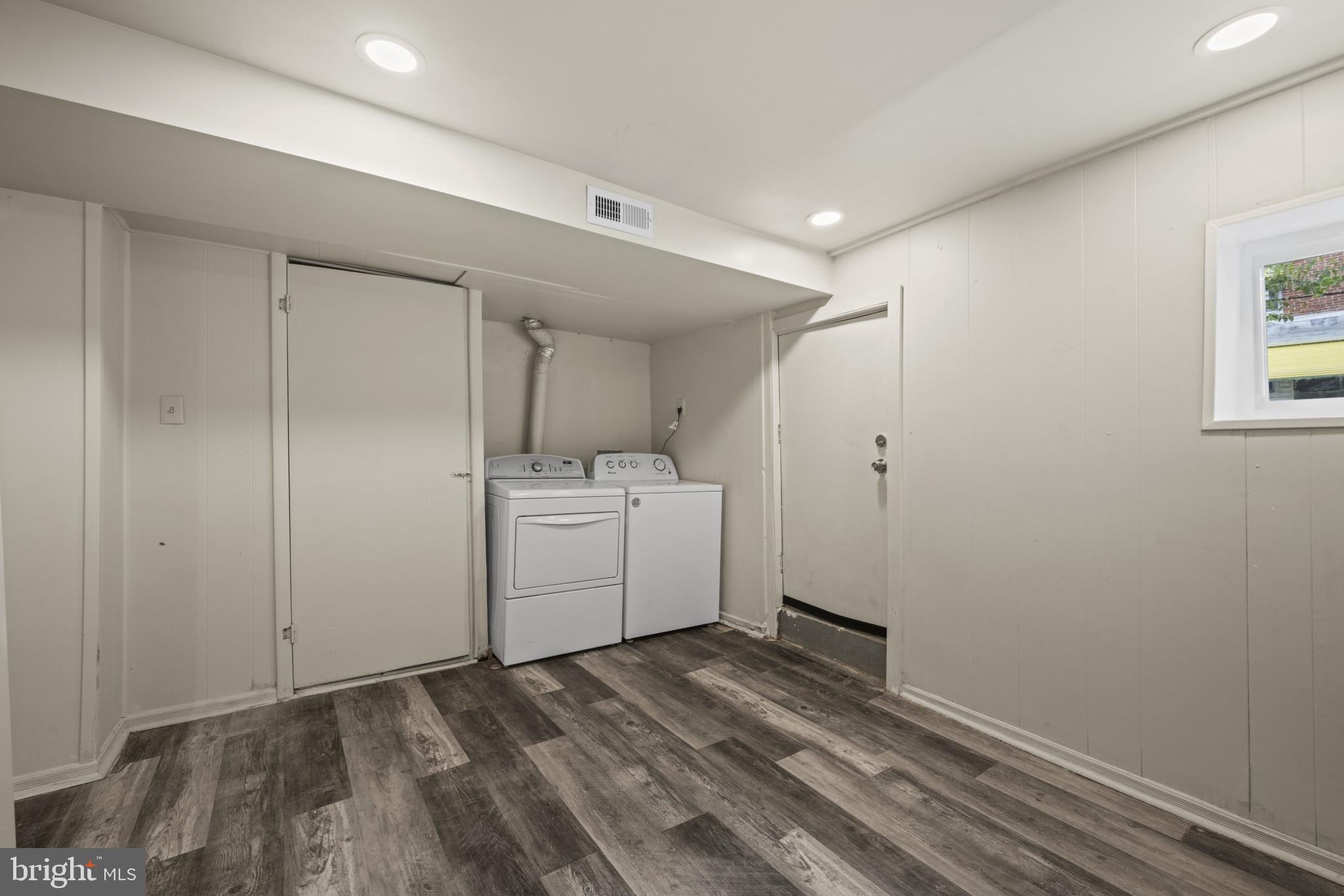 WALBROOK - Residential